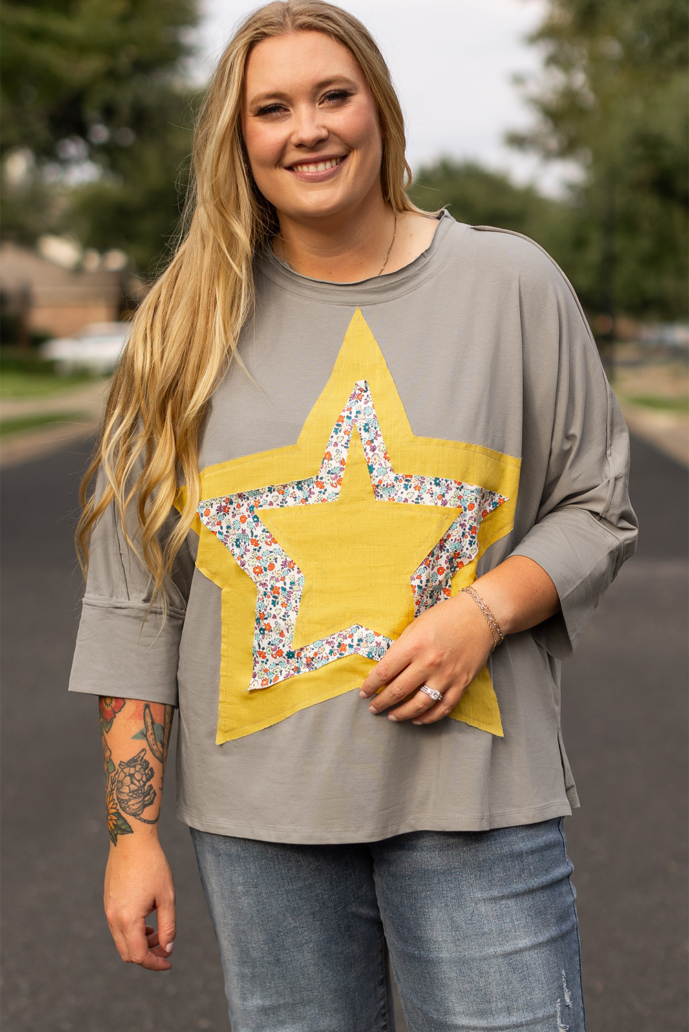 Medium Grey Floral Star Patched Pattern 3/4 Sleeve Plus Size Top - loveforevers