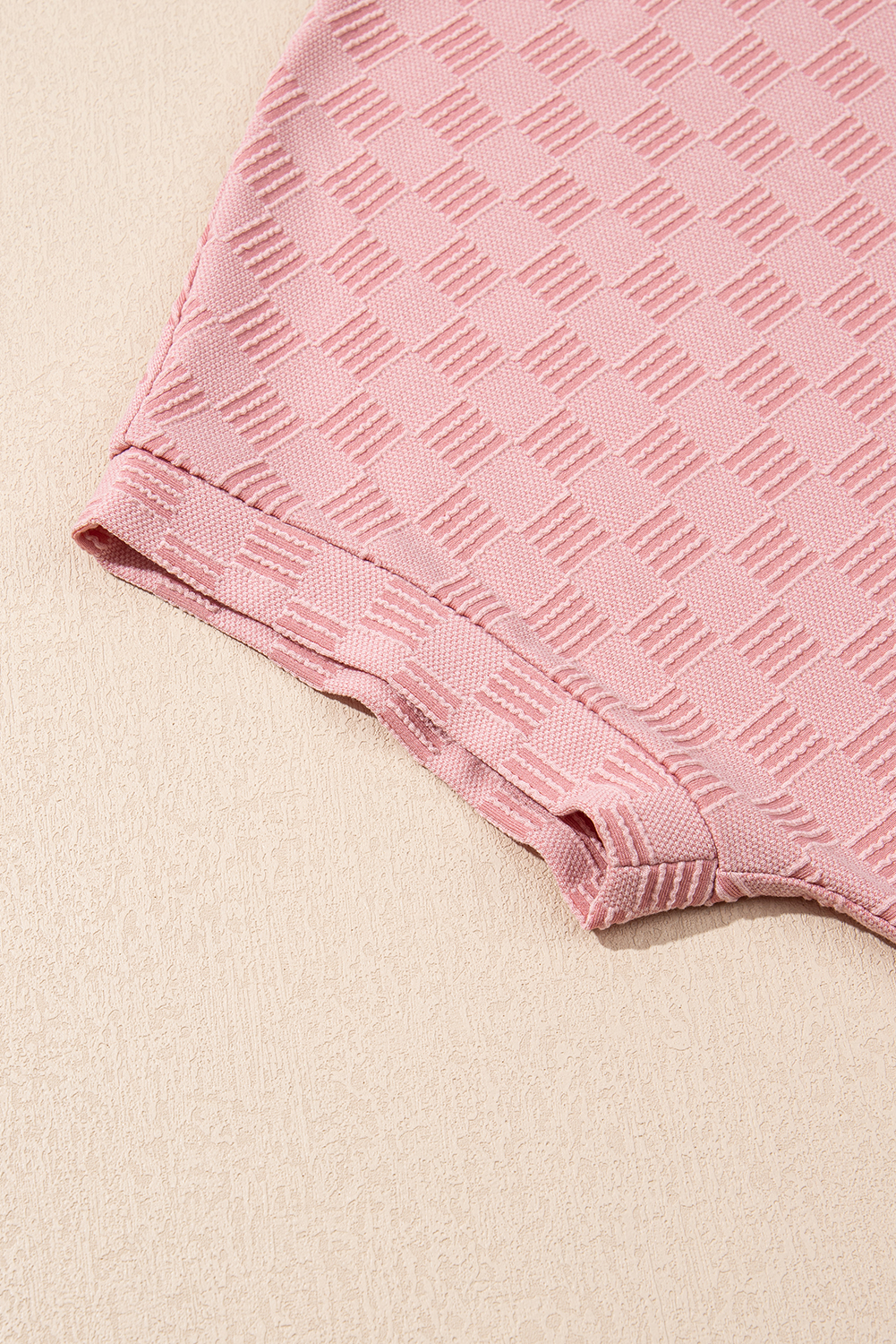 Apricot Pink Checkered Textured Round Neck T-shirt - loveforevers