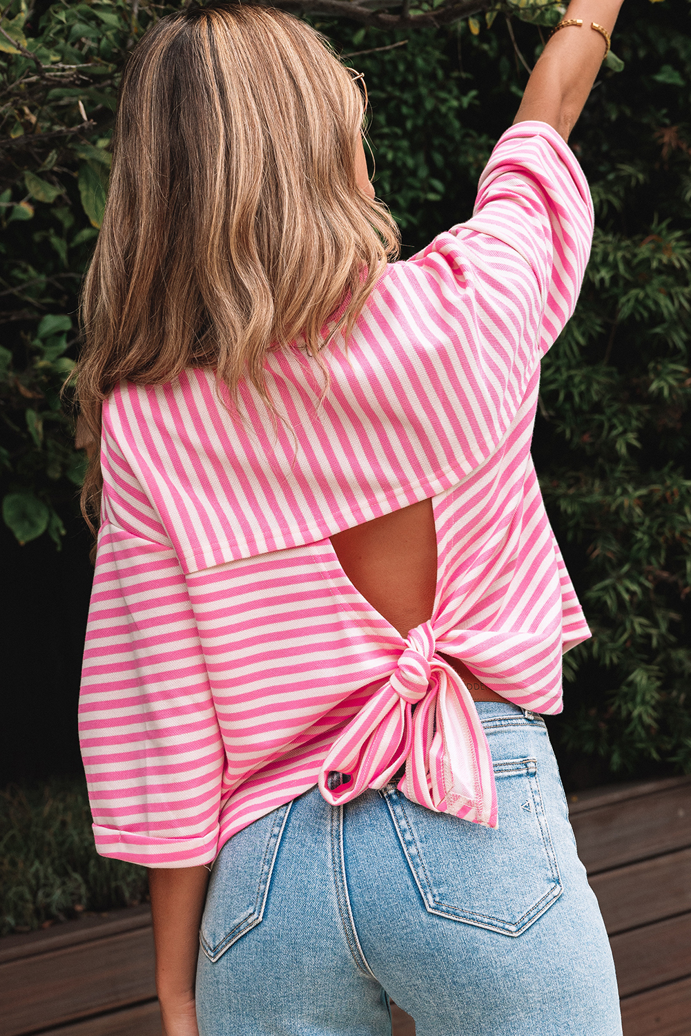 Red Stripe Bowknot Cutout Back Drop Shoulder Wide Bracelet Sleeve Loose Tee - loveforevers