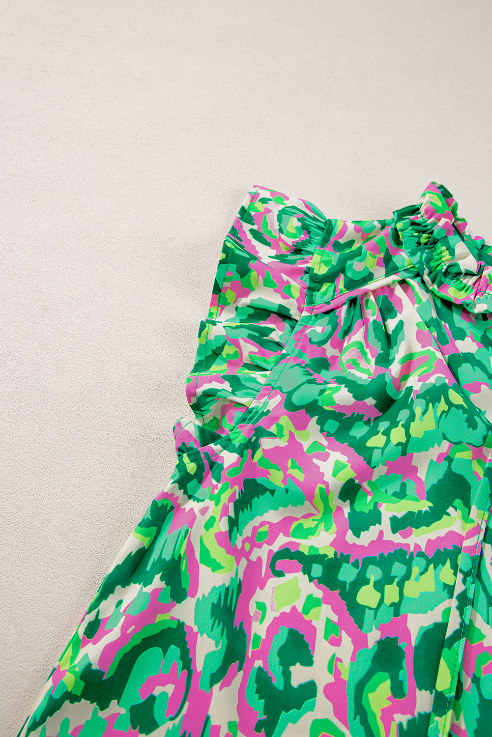 Green Abstract Print Ruffled Trim Tied Split Neck Tank Top - loveforevers