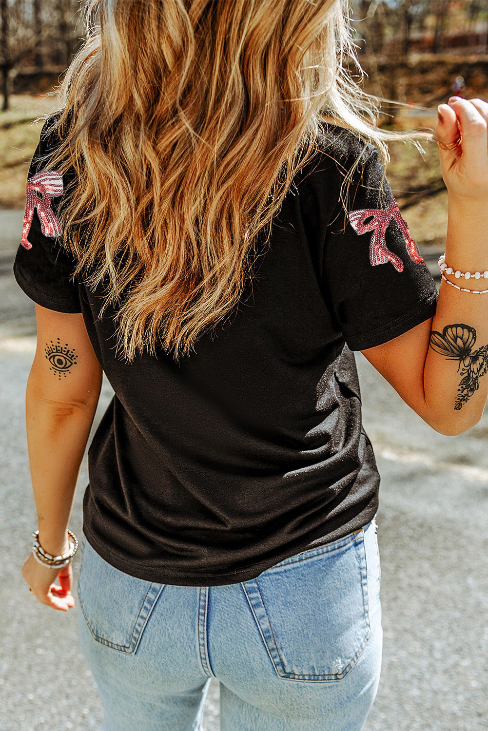 Black Sequined Santa Claus Bow Patched Pattern Christmas Holiday Festive T Shirt - loveforevers