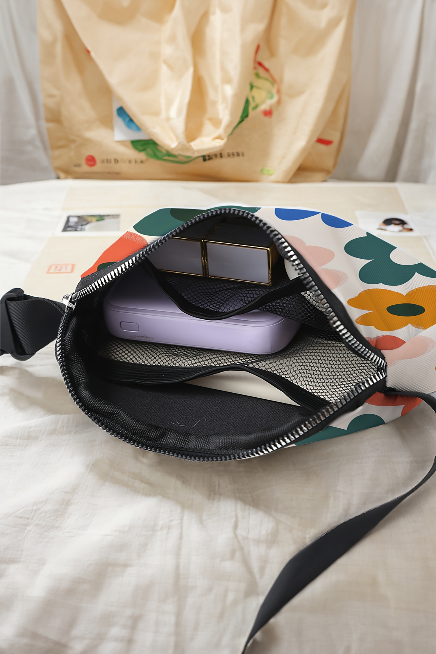 White Cute Flower Printed Canvas Crossbody Bag - loveforevers