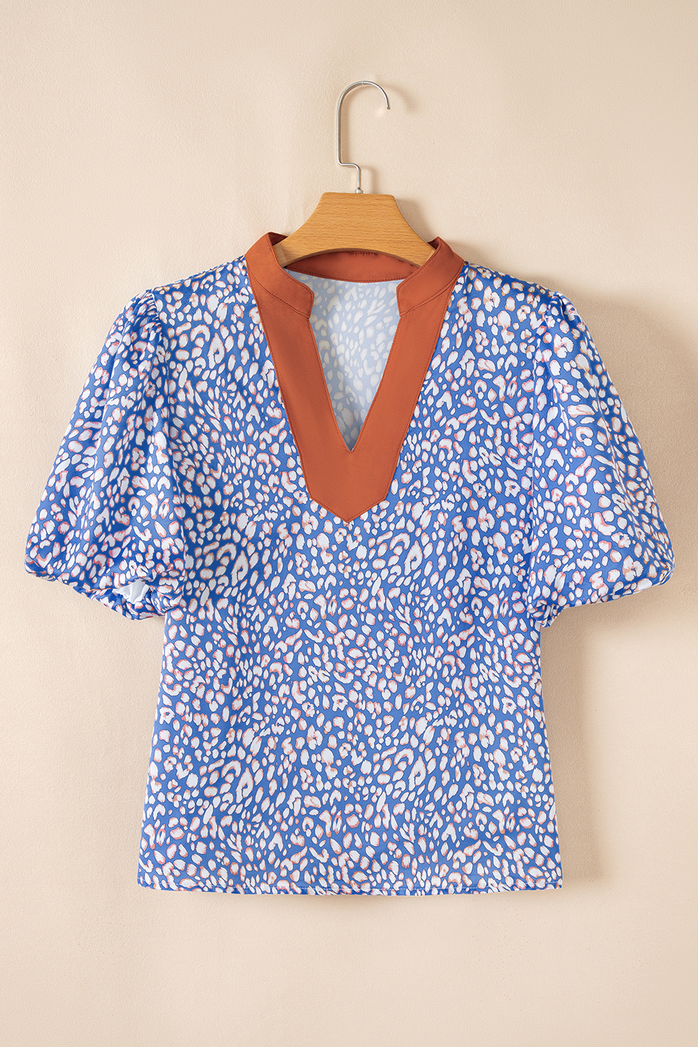 Ashleigh Blue Leopard Print Spot Contrast V Neck Half Puff Sleeve Shirt - loveforevers