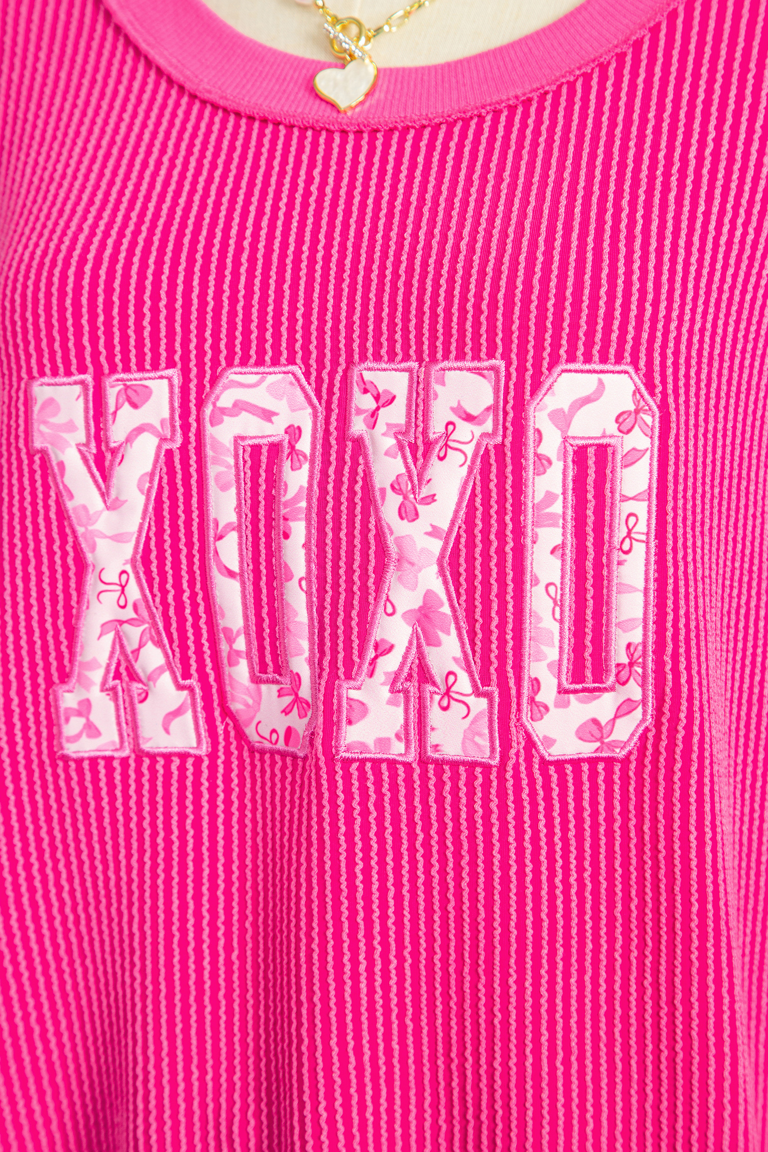 Strawberry Pink Twisted Ribbed Long Sleeve XOXO Bow Print Embroidered Patch Graphic Top - loveforevers