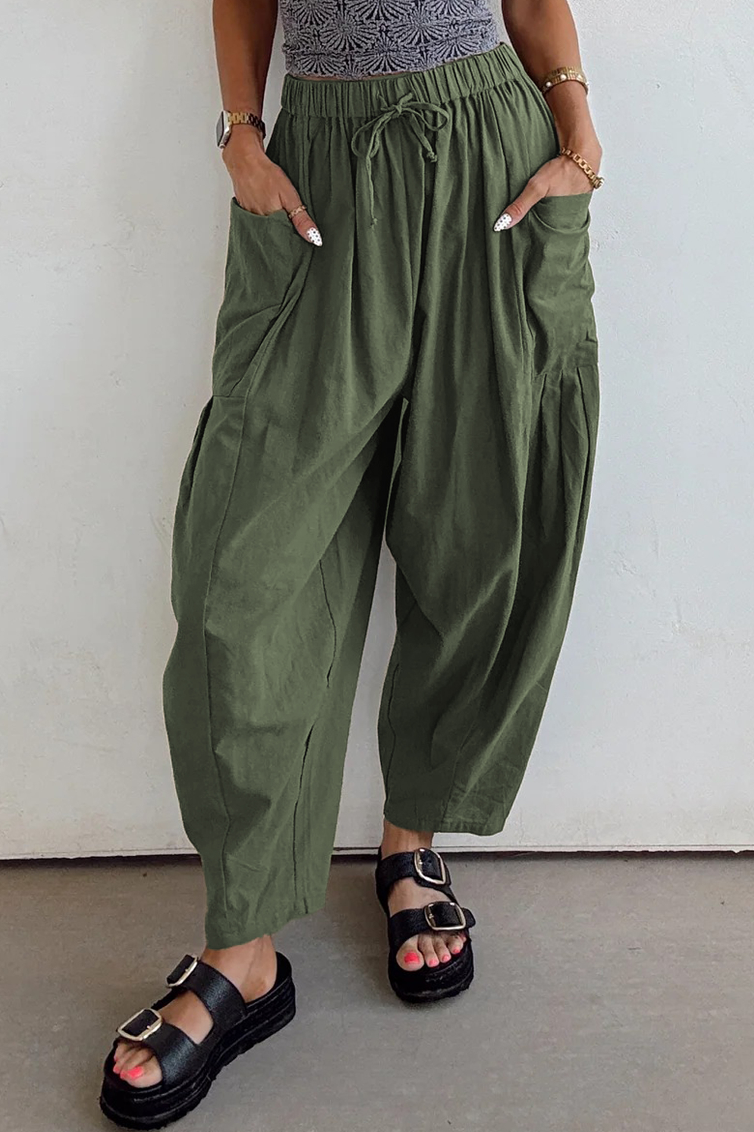 Black Drawstring Elastic Waist Patch Pocket Barrel Leg Casual Pants - loveforevers