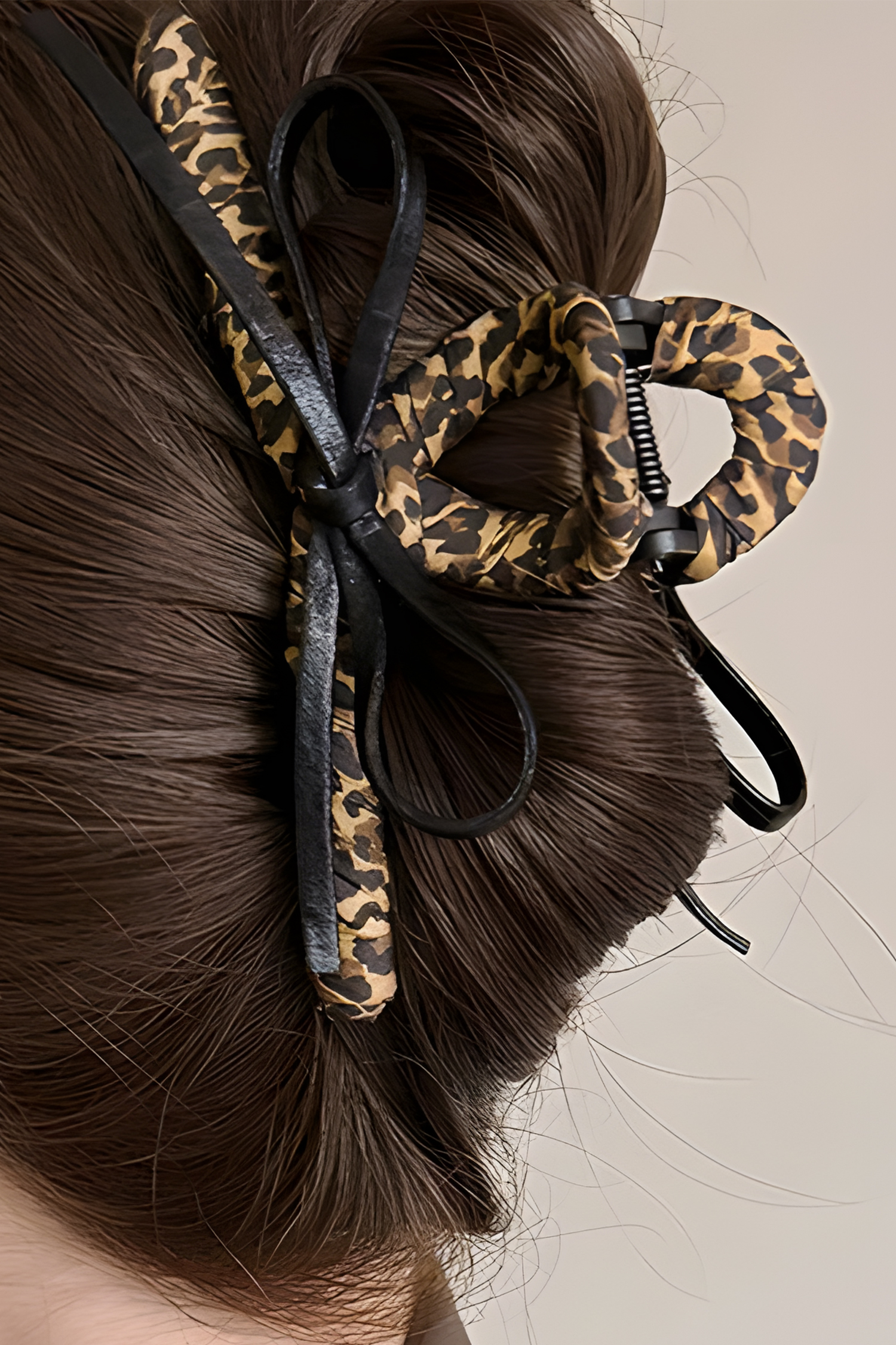 Thai Curry Leopard Cloth Wrap Over Contrast Bow Detail Hair Claw Clip - loveforevers