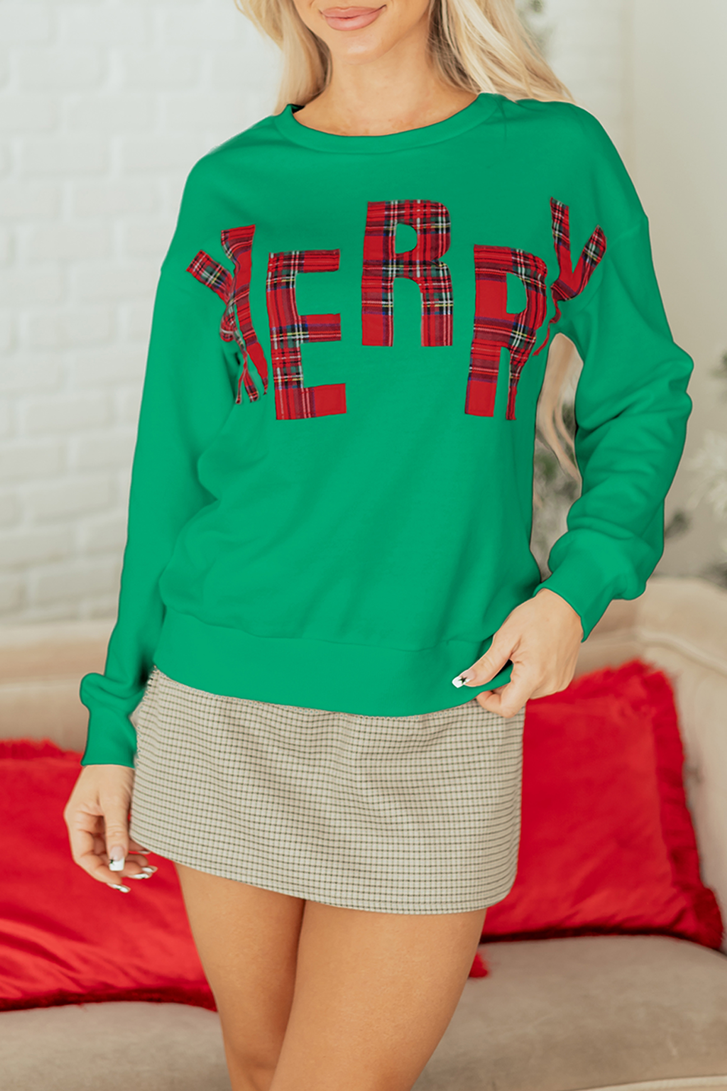 White Plaid MERRY Christmas Vacation Sweatshirt - loveforevers