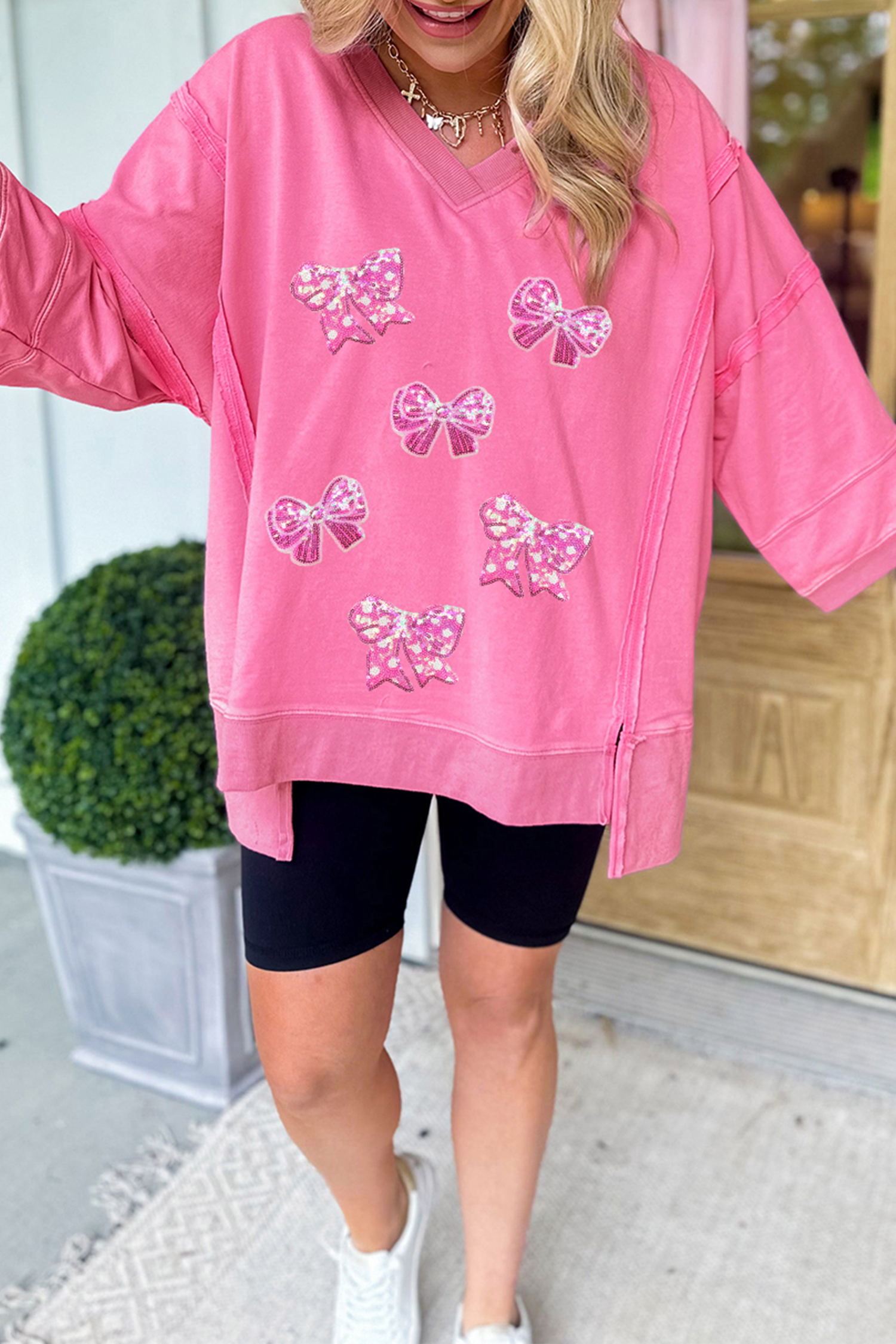 Bonbon Sequined Bow Patched Exposed Seam Bracelet Sleeve High Low T Shirt - loveforevers