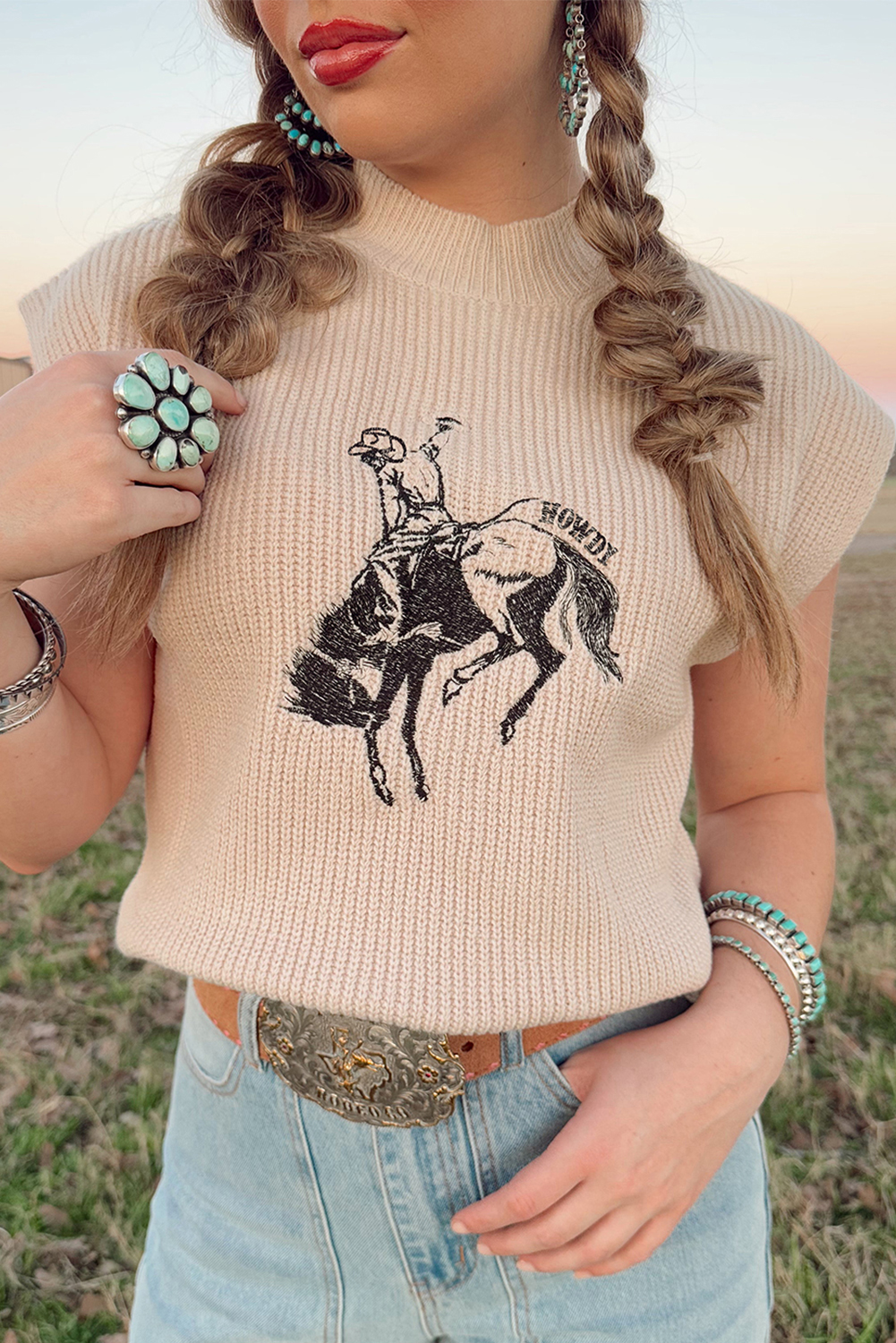 Black Western Cowboy Embroidery Round Neck Sleeveless Sweater - loveforevers