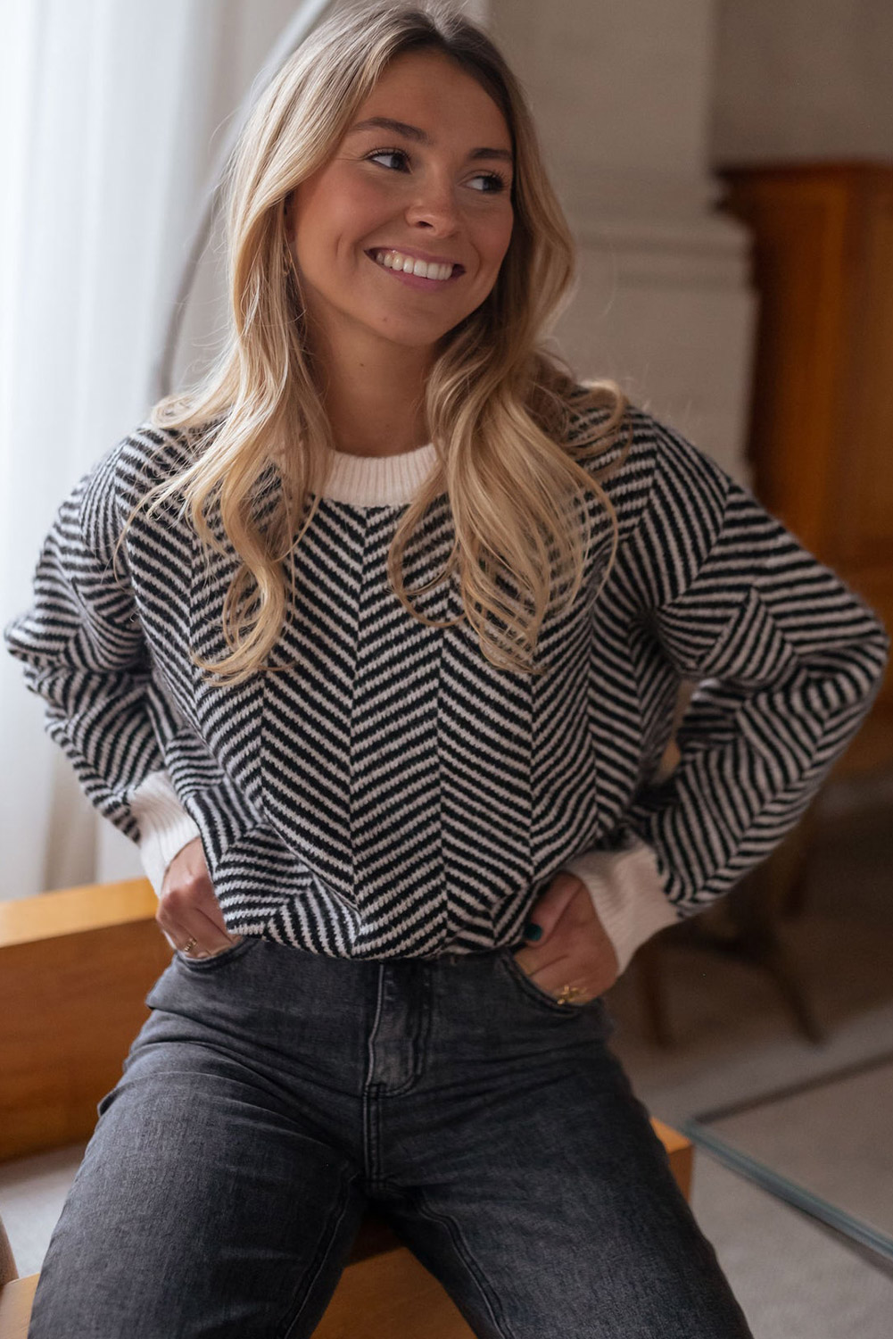 Coffee Contrast Edge Crew Neck Drop Shoulder Sweater - loveforevers
