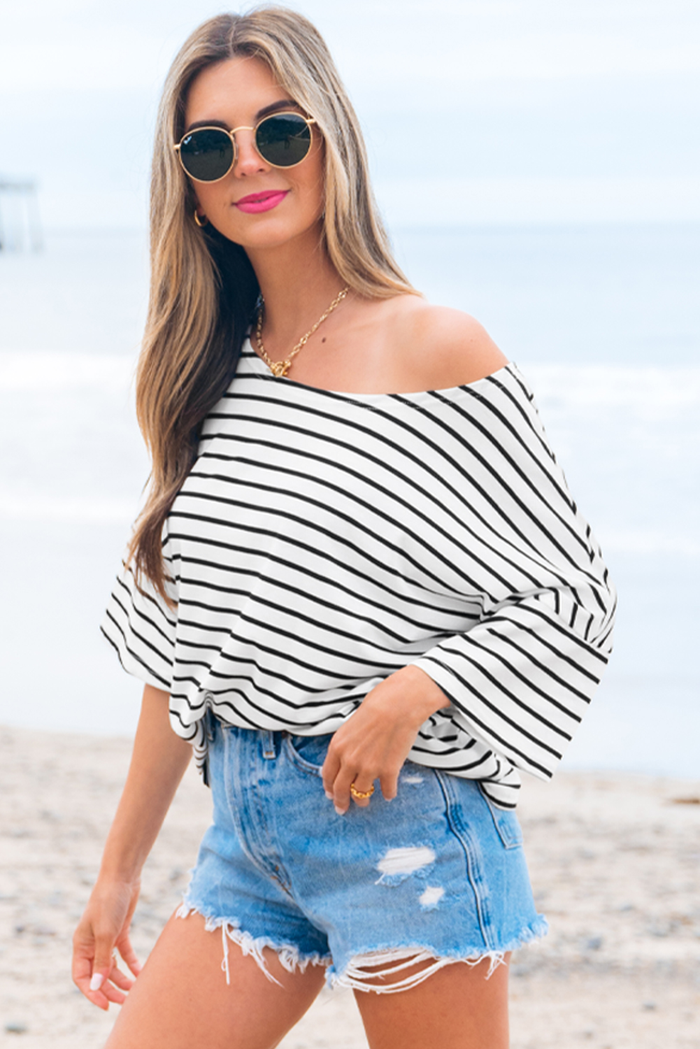 Black Stripe Half Sleeve Scoop Neck Loose Top - loveforevers