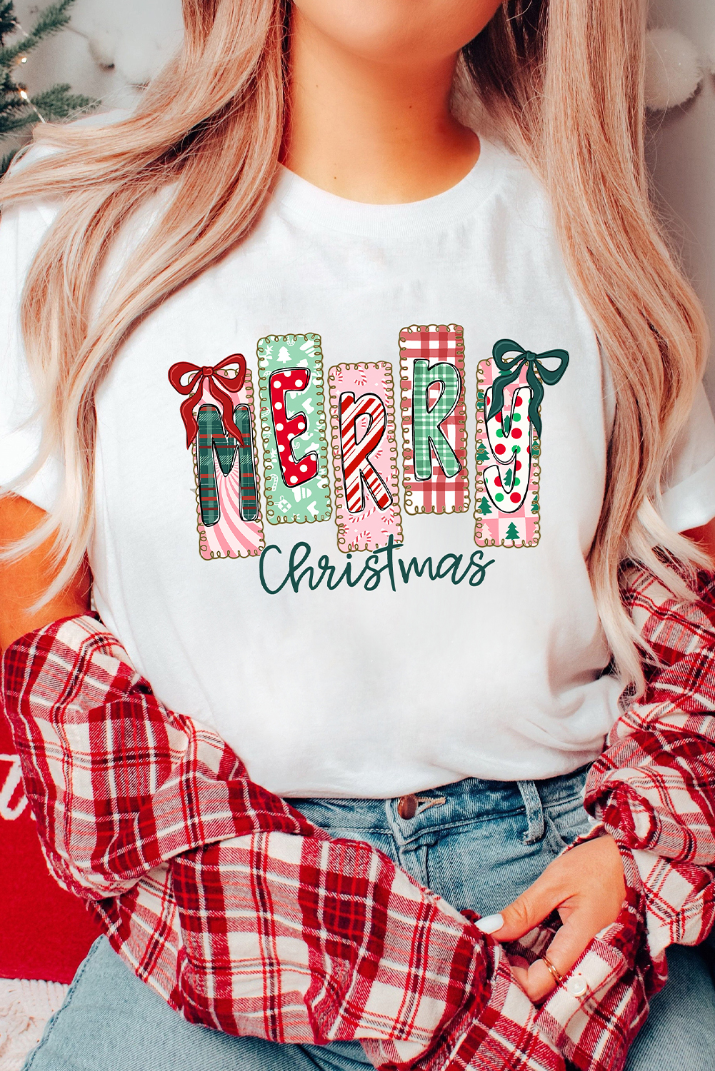 White Merry Christmas Ribbon Bow Detail Holiday Graphic Tee - loveforevers