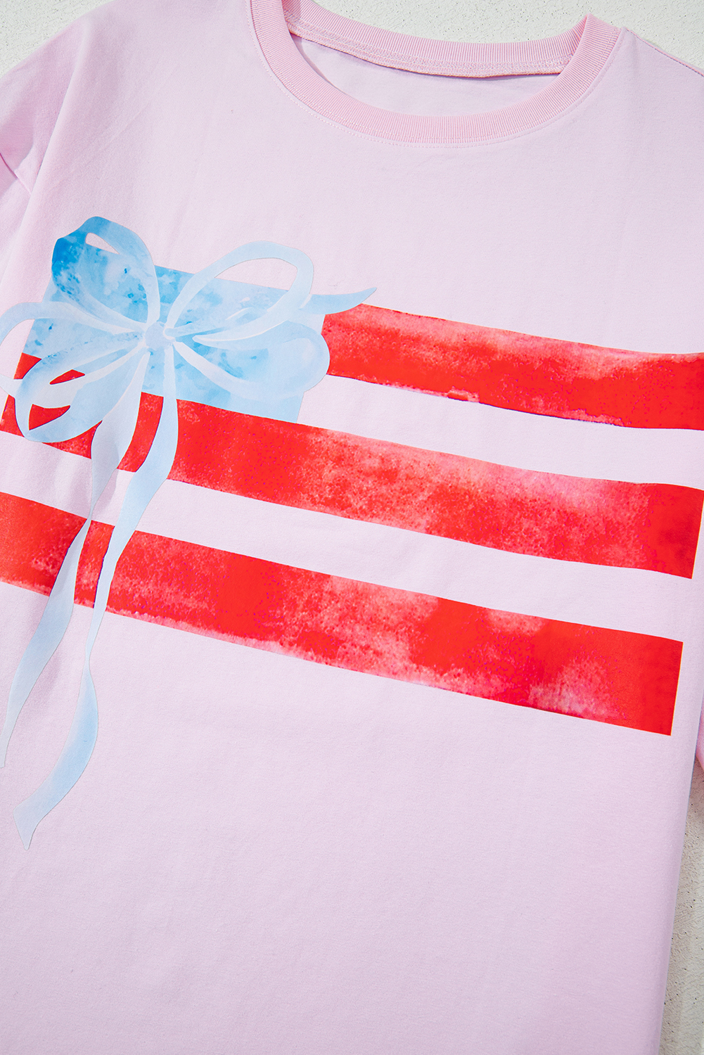 Myosotis Flag Bow Graphic Crewneck Tee - loveforevers