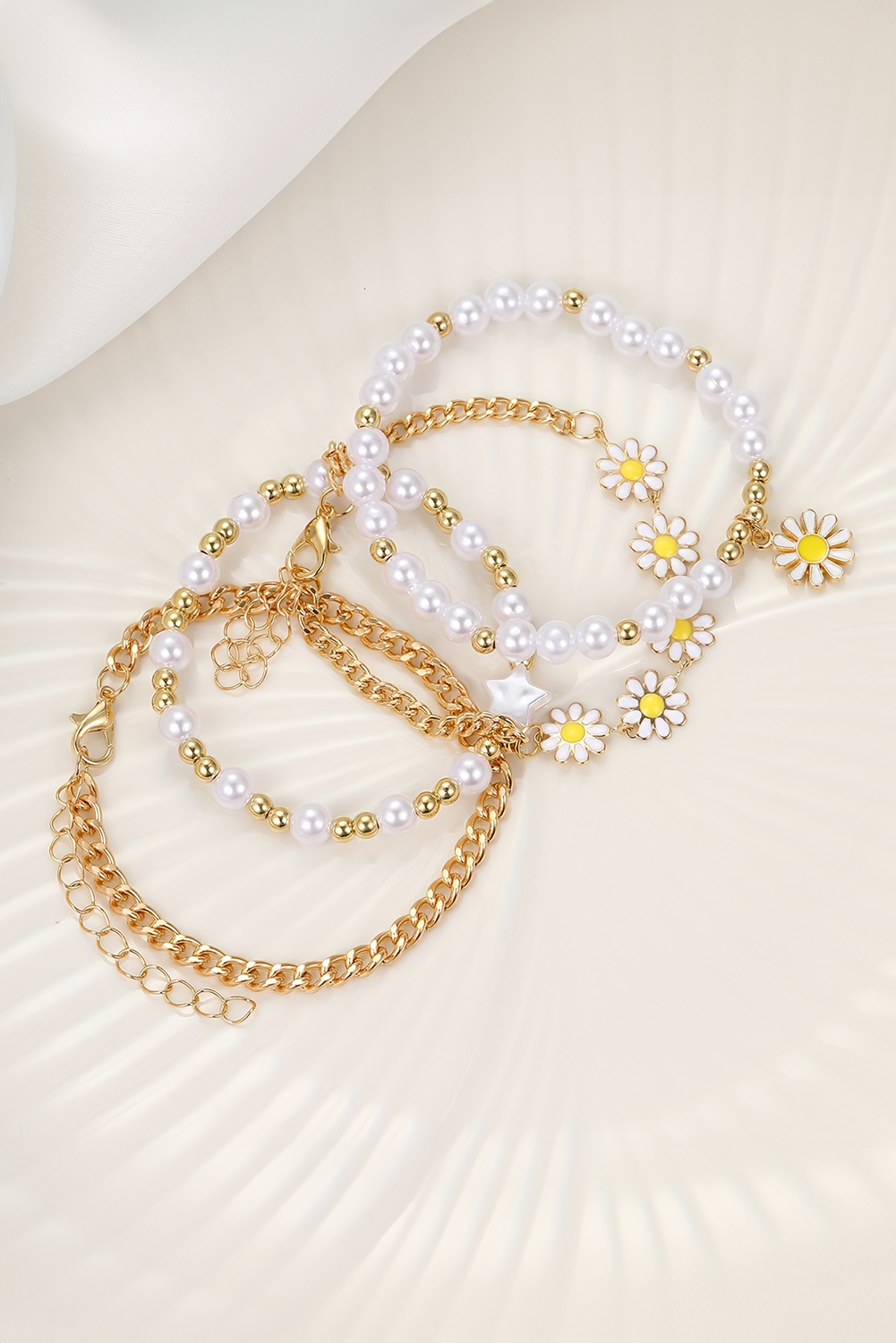 White 4pcs Daisy Pearl Beaded Chain Bracelet Set - loveforevers