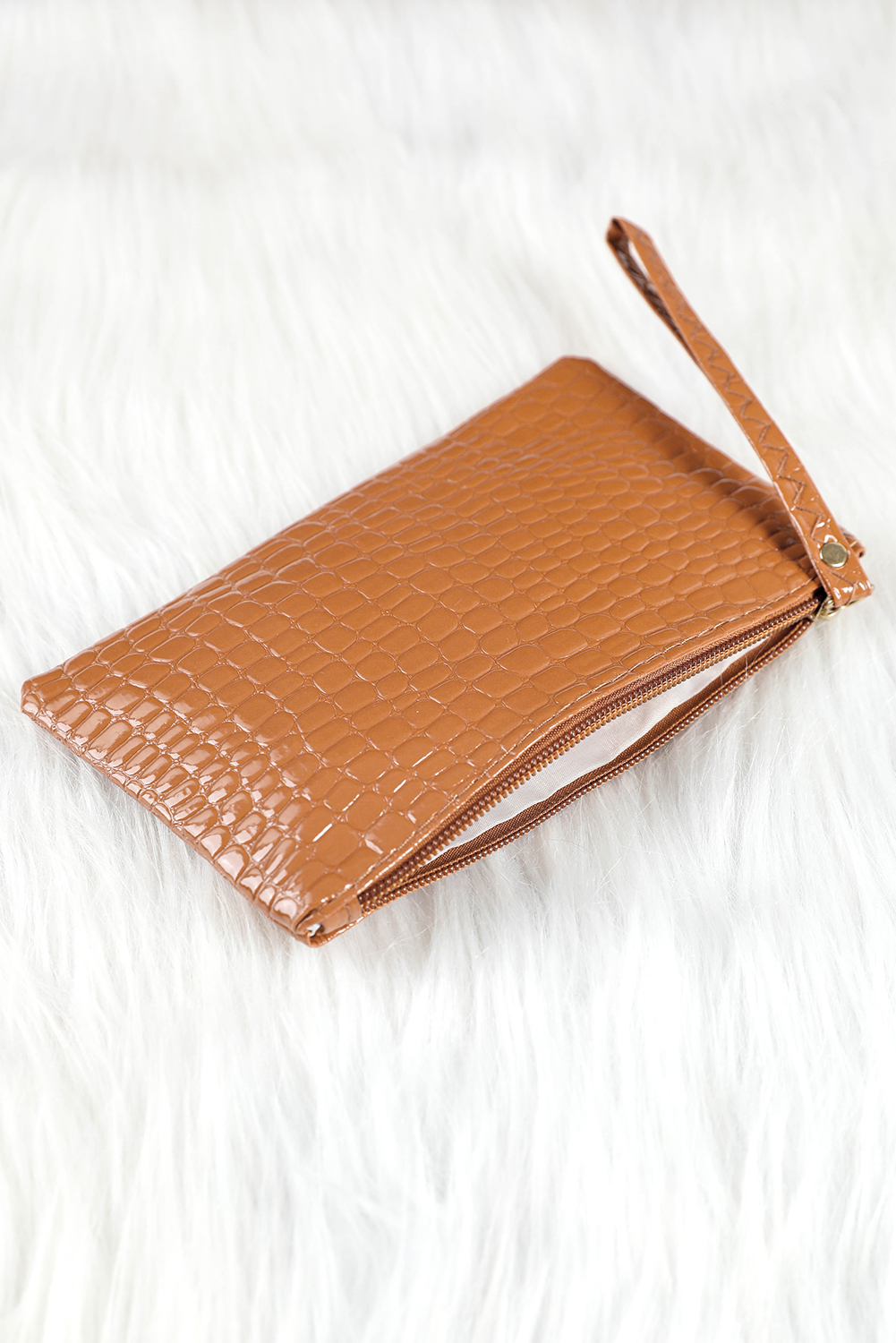 Black Crocodile Pattern Zipper Wristlet Wallet - loveforevers