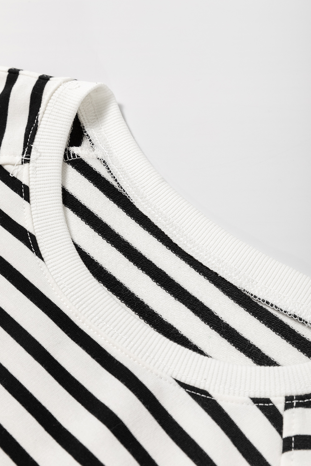 Black Stripe Raglan Sleeve Side Slits Loose Sweatshirt - loveforevers