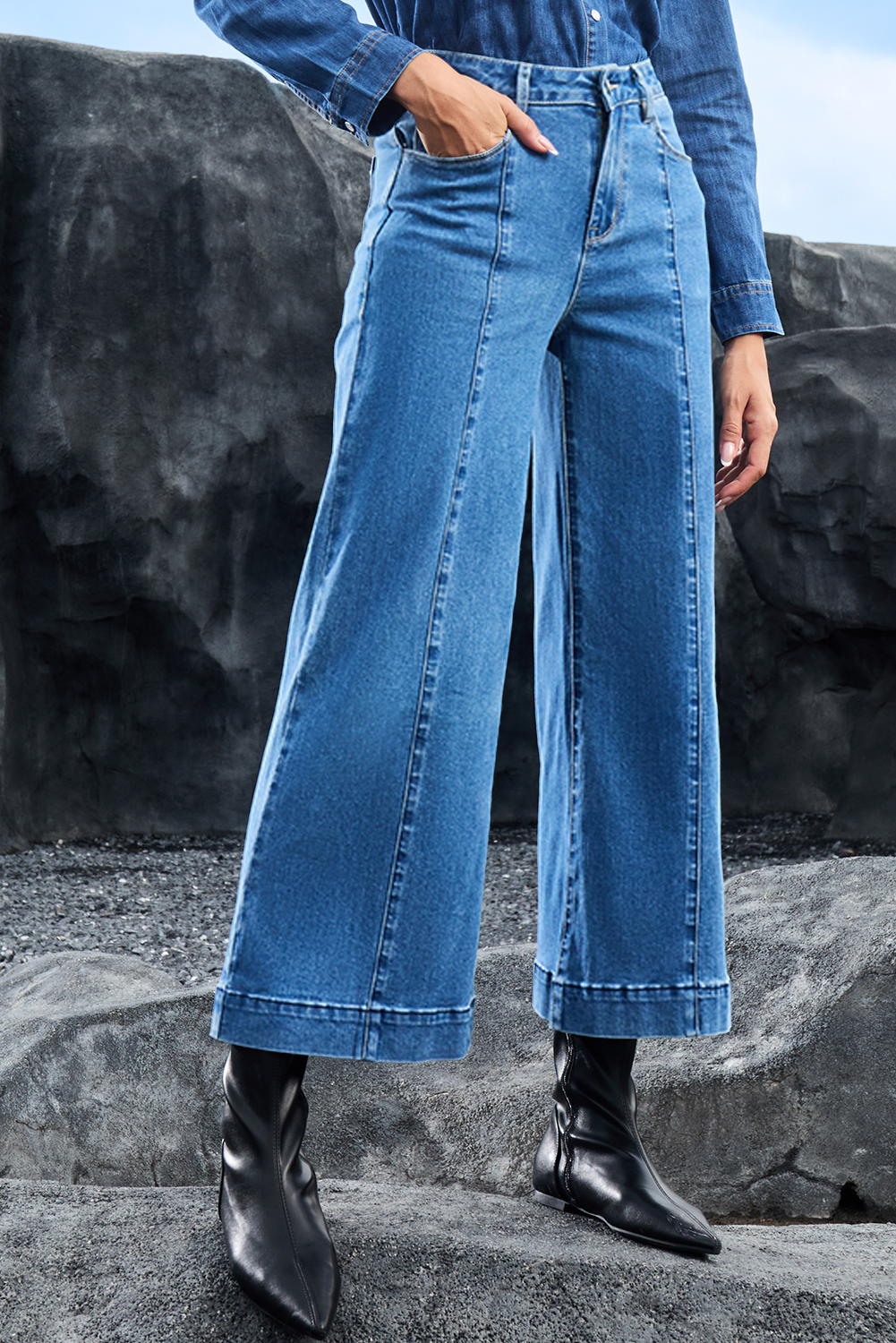 Black Plain Seam Detail Flared Bottom Ankle Length Jeans - loveforevers