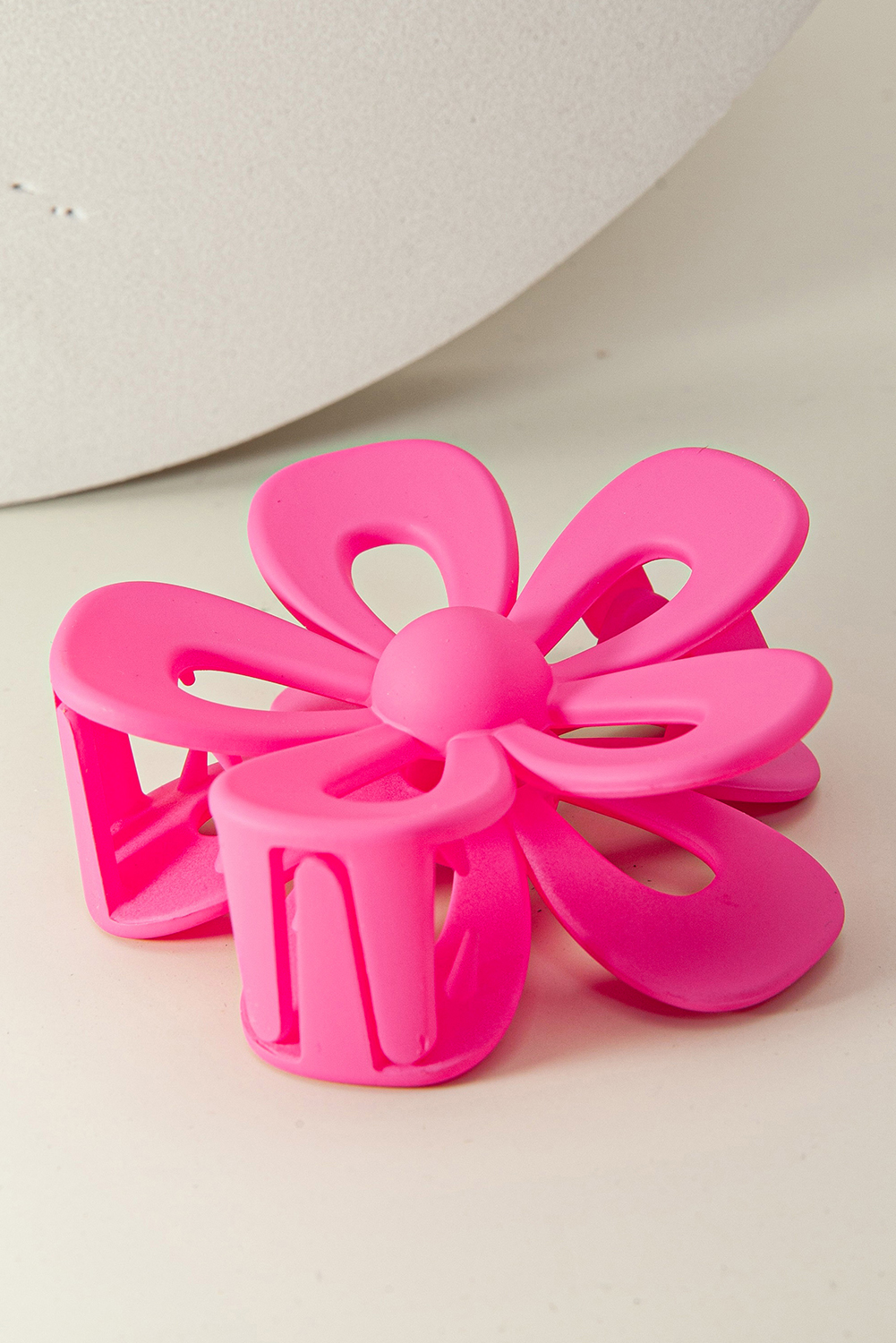 Rose Red Sweet Hollowed Flower Shape Claw Clip - loveforevers