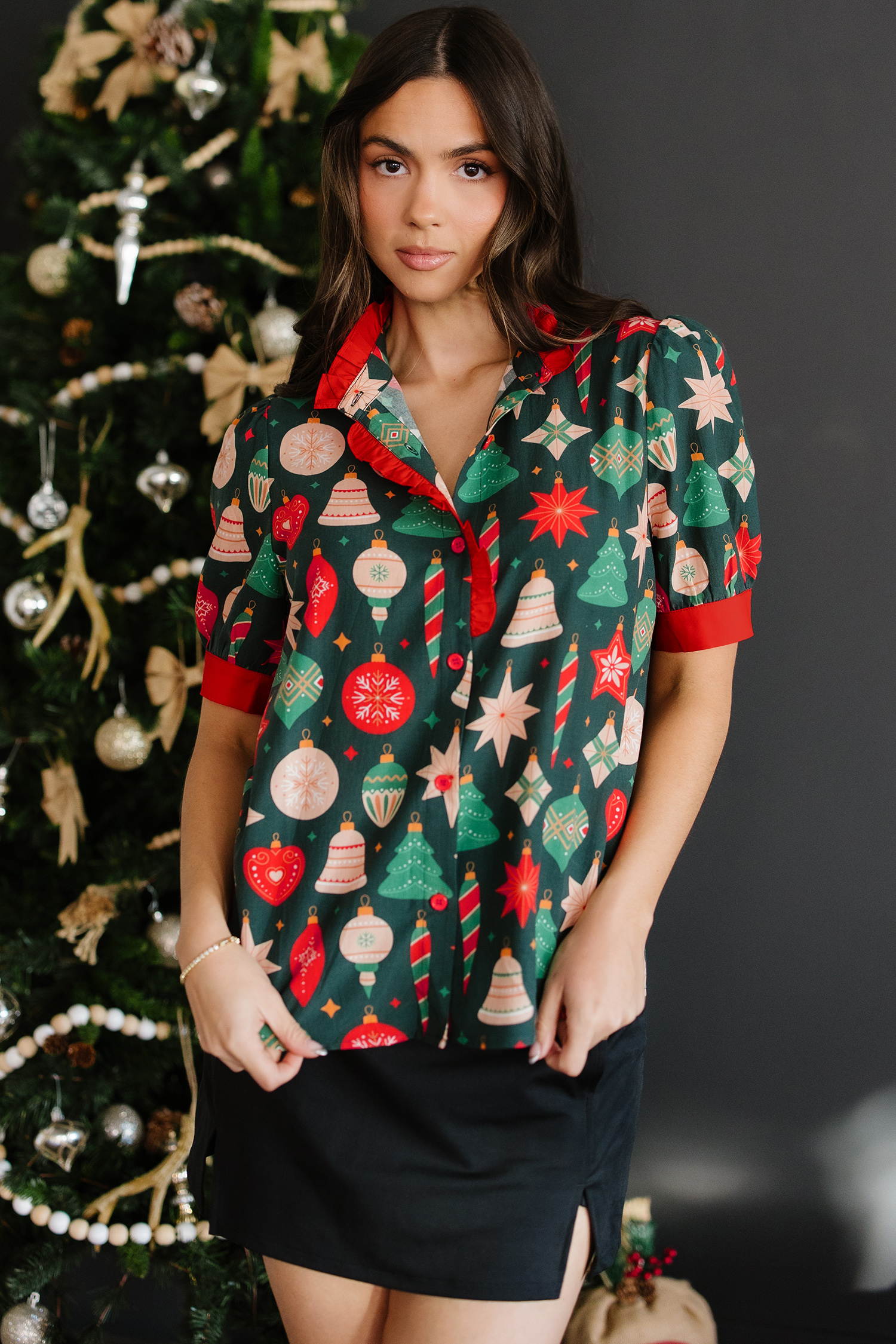 Green Christmas Fashion Print Contrast Trim Frilled Neck Short Sleeve Blouse - loveforevers