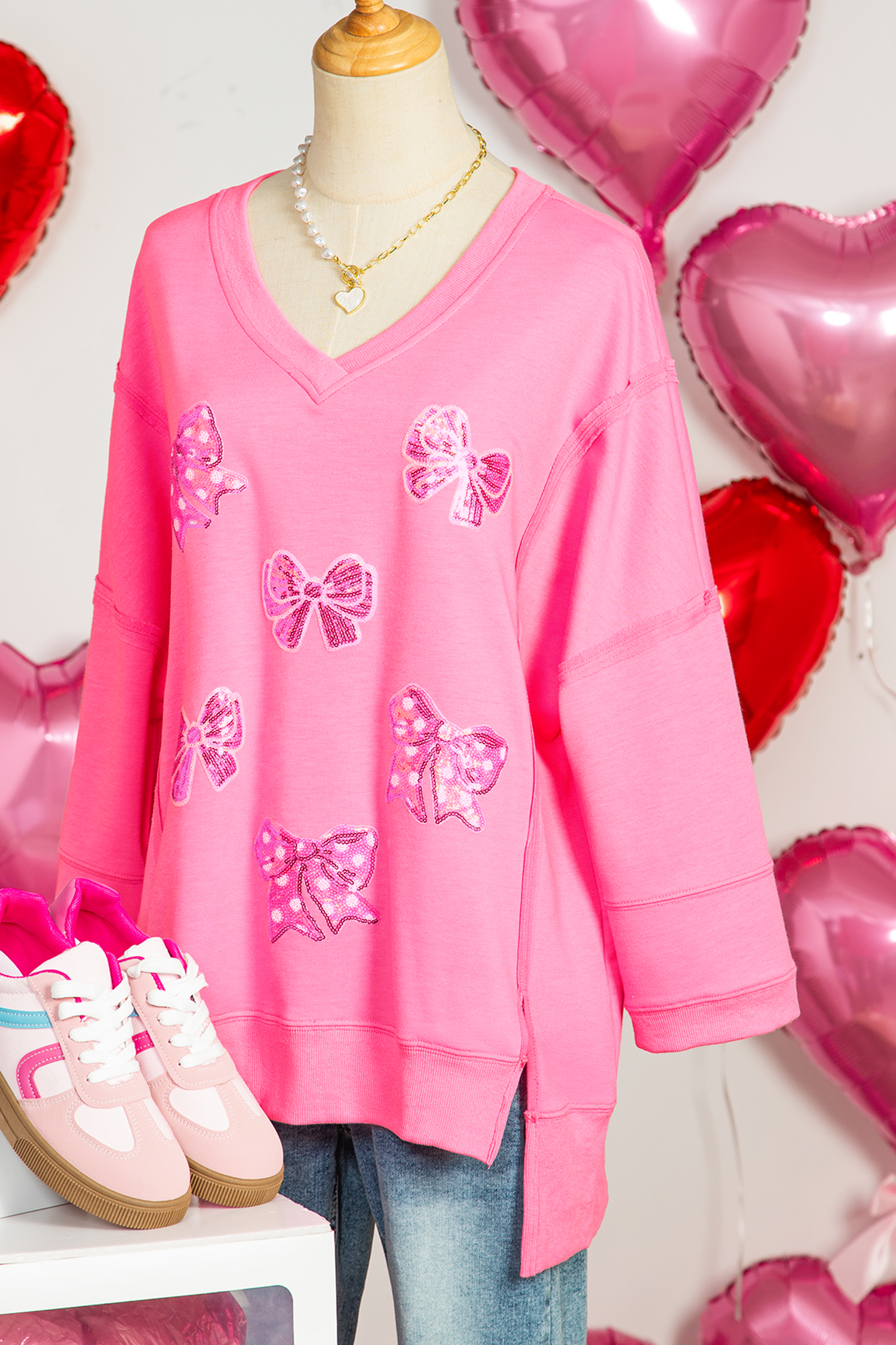 Bonbon Sequined Bow Patched Exposed Seam Bracelet Sleeve High Low T Shirt - loveforevers