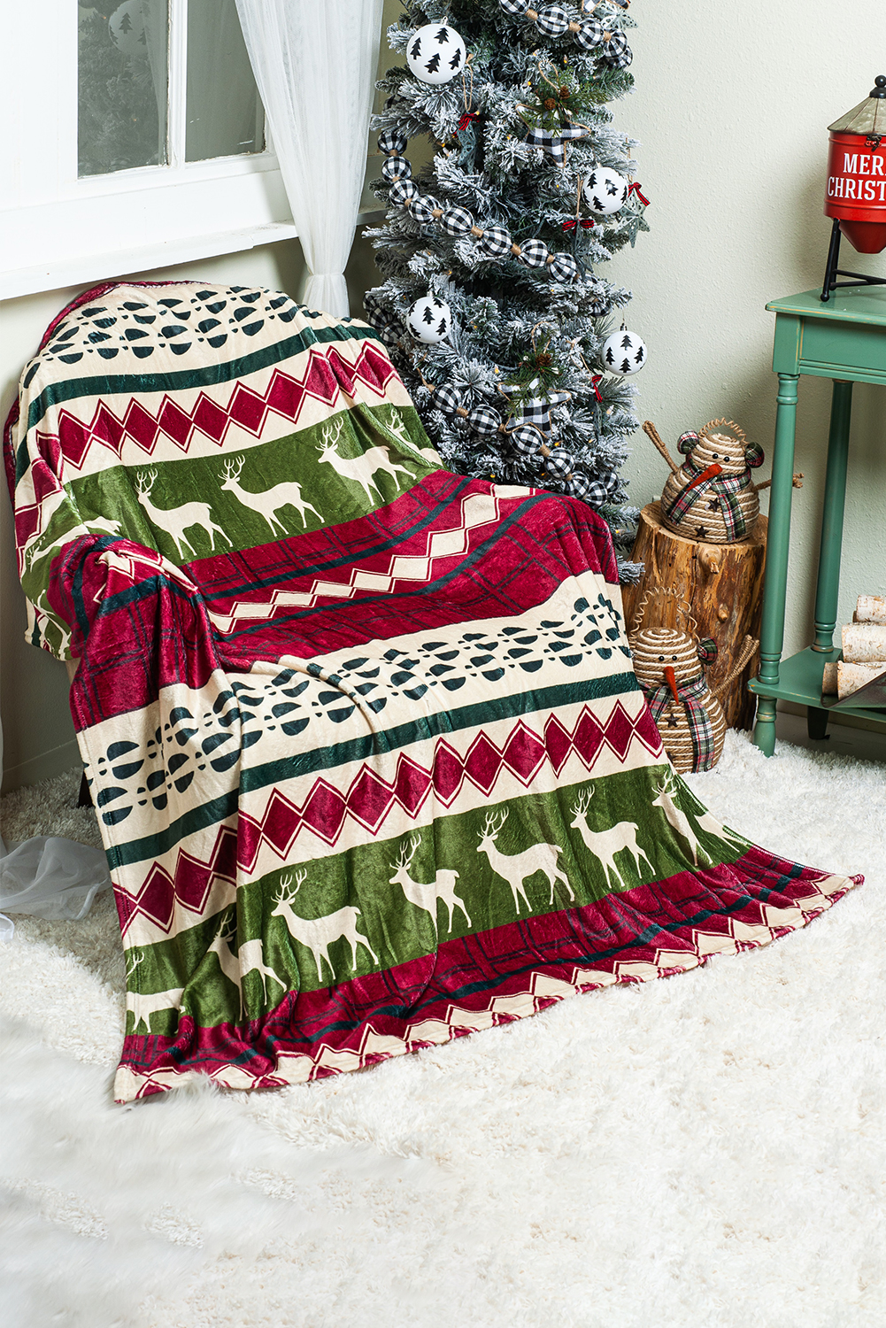 White Christmas Reindeer Snowflake Printed Sherpa Blanket - loveforevers