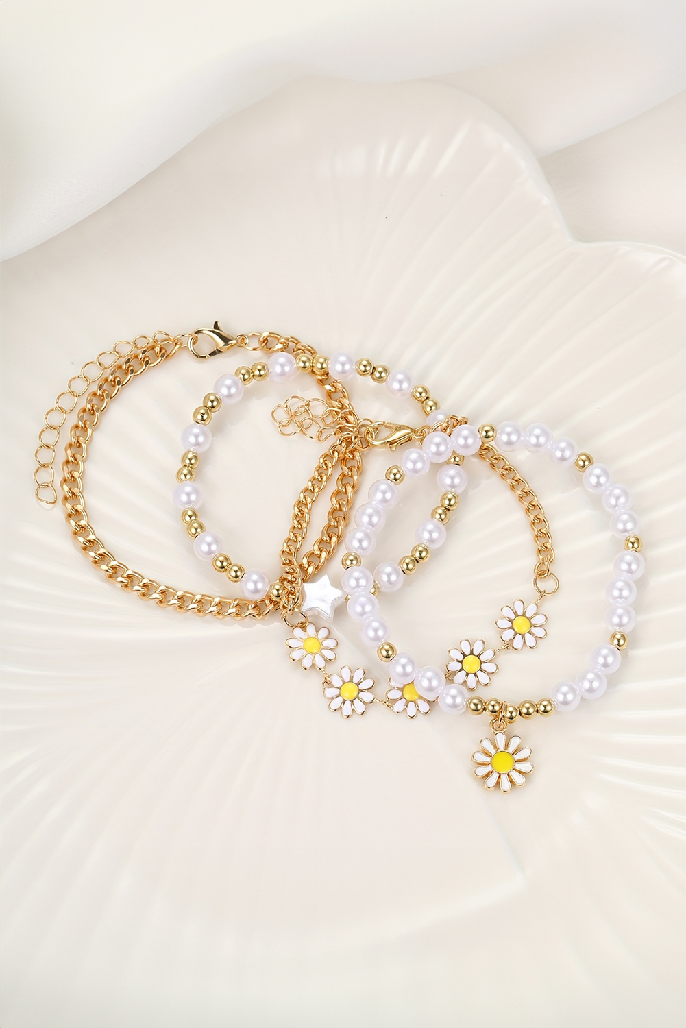 White 4pcs Daisy Pearl Beaded Chain Bracelet Set - loveforevers