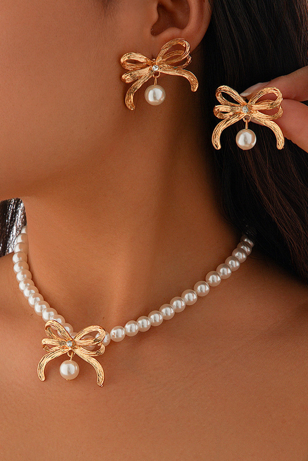 Gold Rhinestone Pearl Bow Decor Plated Necklace and Earrings Set - loveforevers