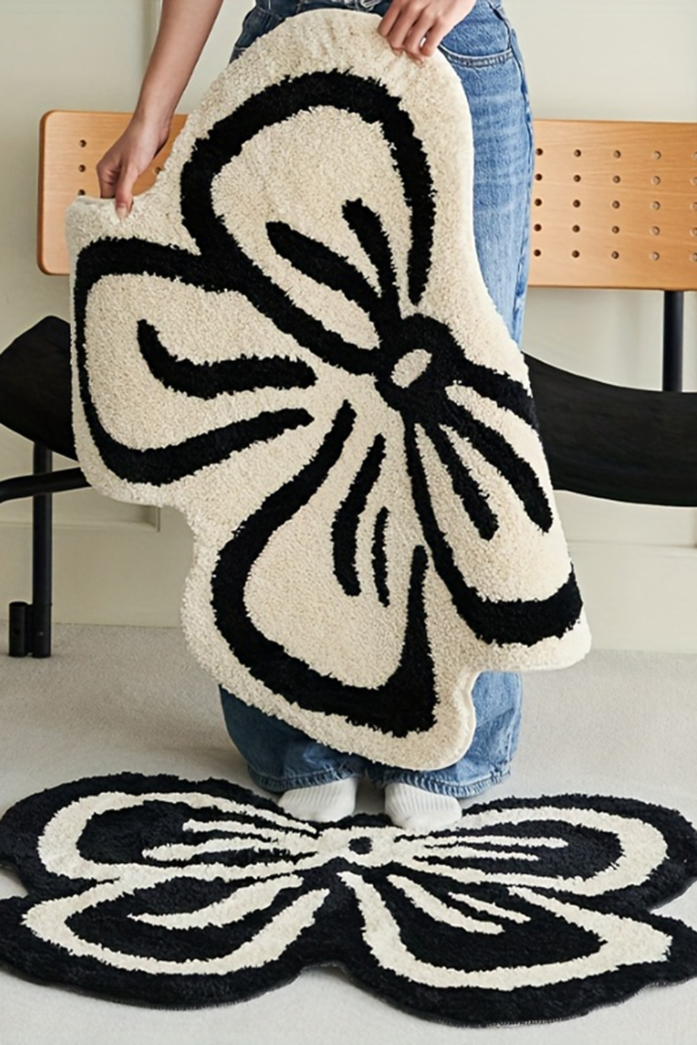 White Bowknot Pattern Irregular Soft Door Mat - loveforevers