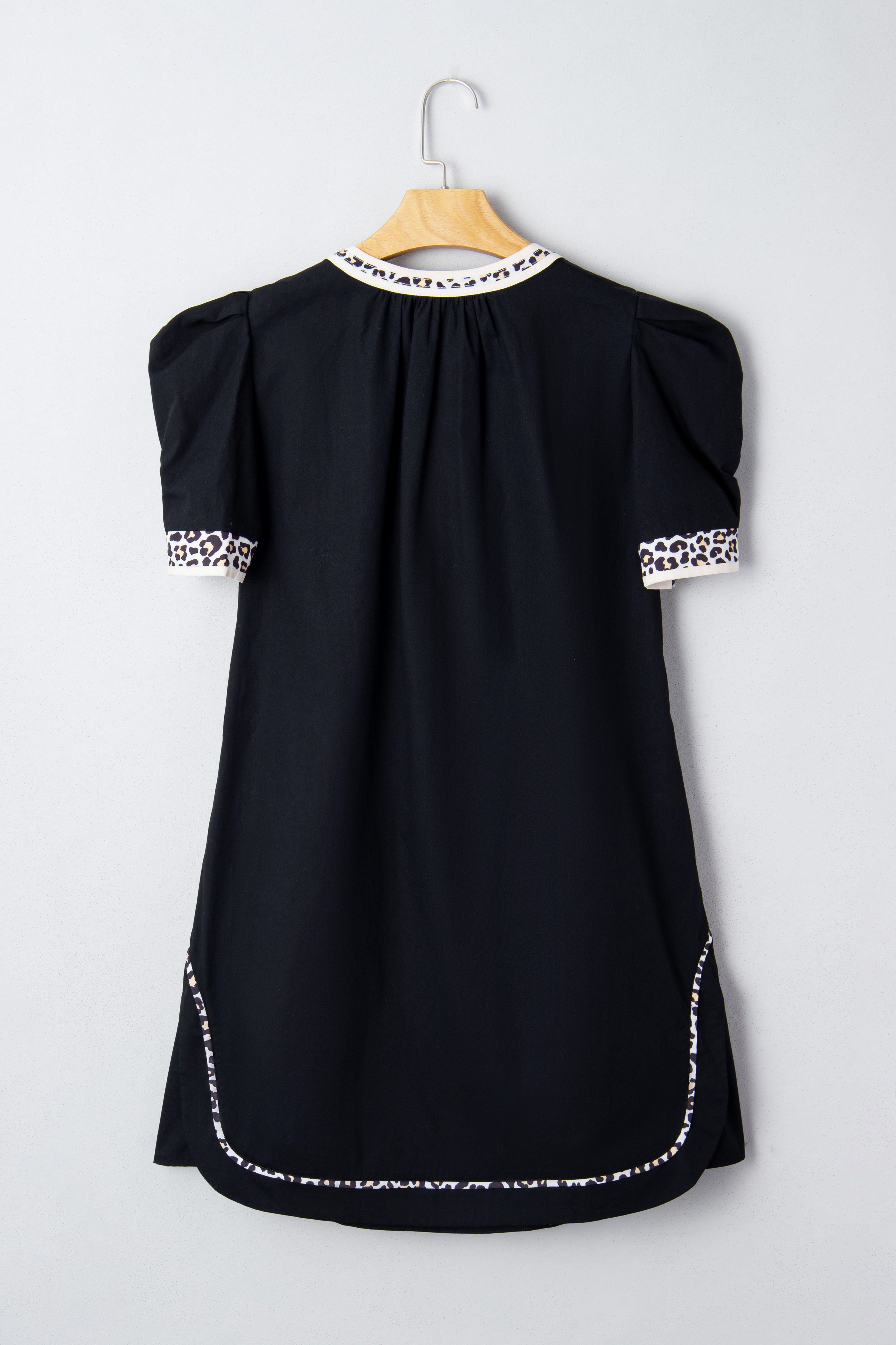 Buckskin Contrast Leopard Trim Split Neck Puff Sleeve Blouse - loveforevers