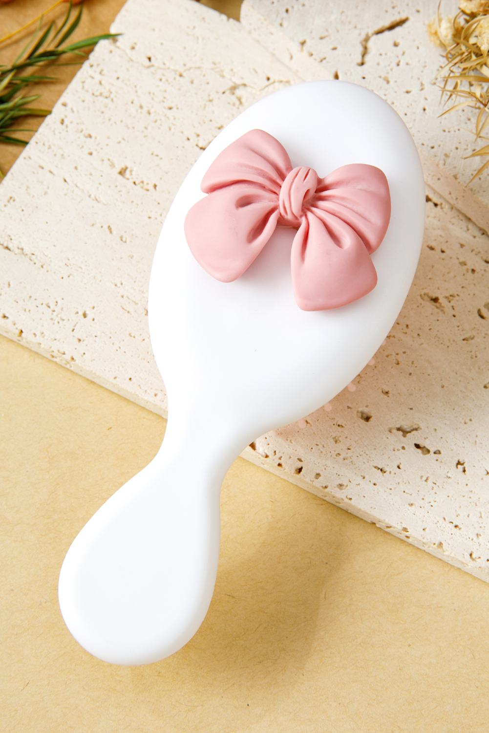 White 3D Cute Bow Air Cushion Message Comb - loveforevers