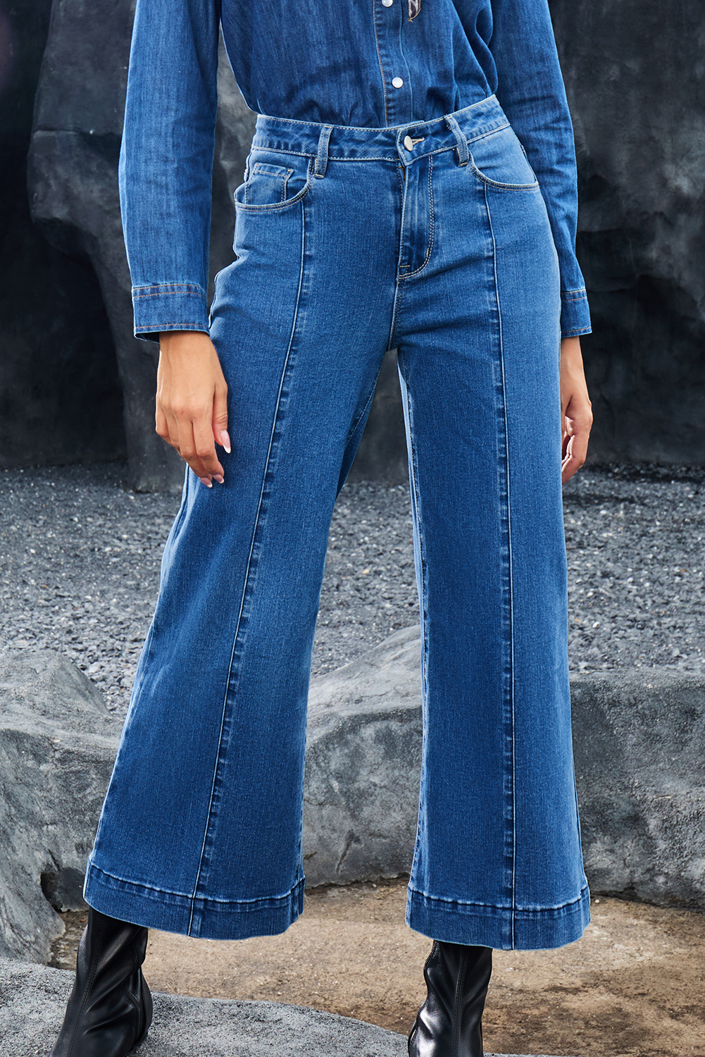 Black Plain Seam Detail Flared Bottom Ankle Length Jeans - loveforevers