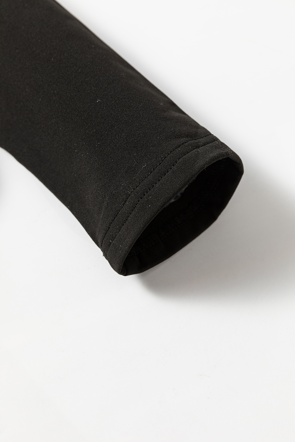Black Solid Scoop Neck Slim Fit Thermal Top - loveforevers