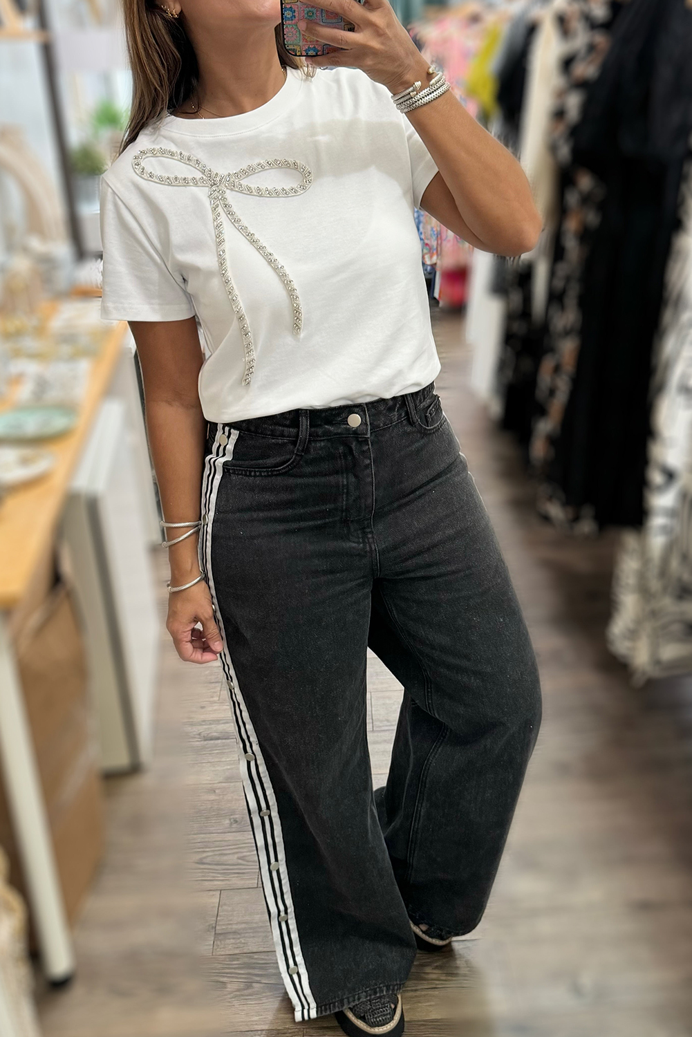 White Rhinestone Bow Embellished Round Neck Tee - loveforevers
