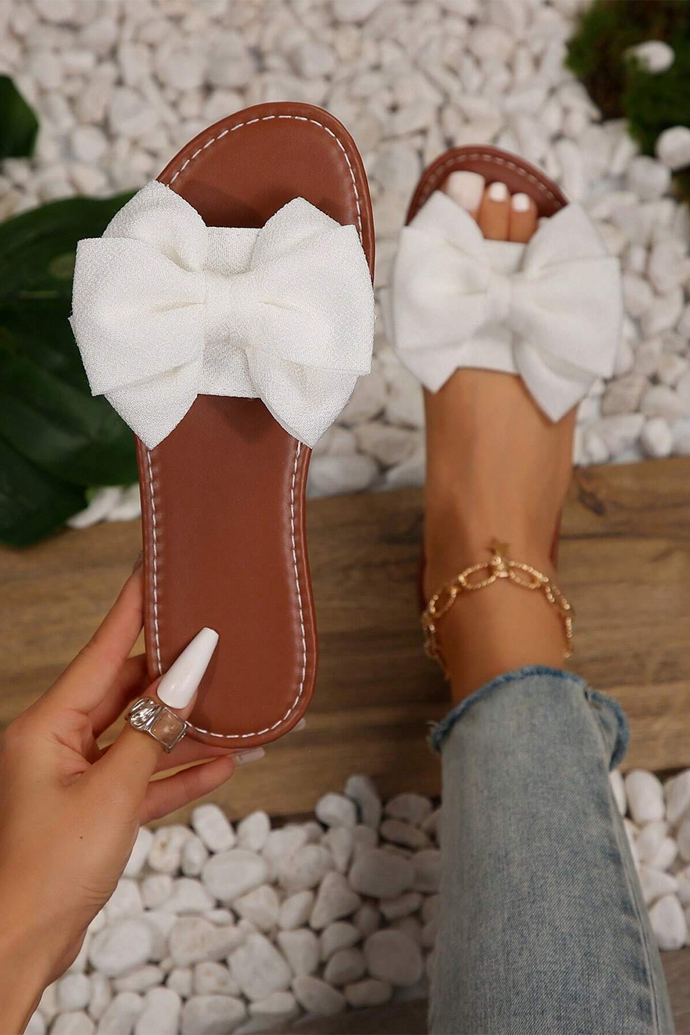 White Bow Knot Decor PU Leather Insole Flat Slippers - loveforevers