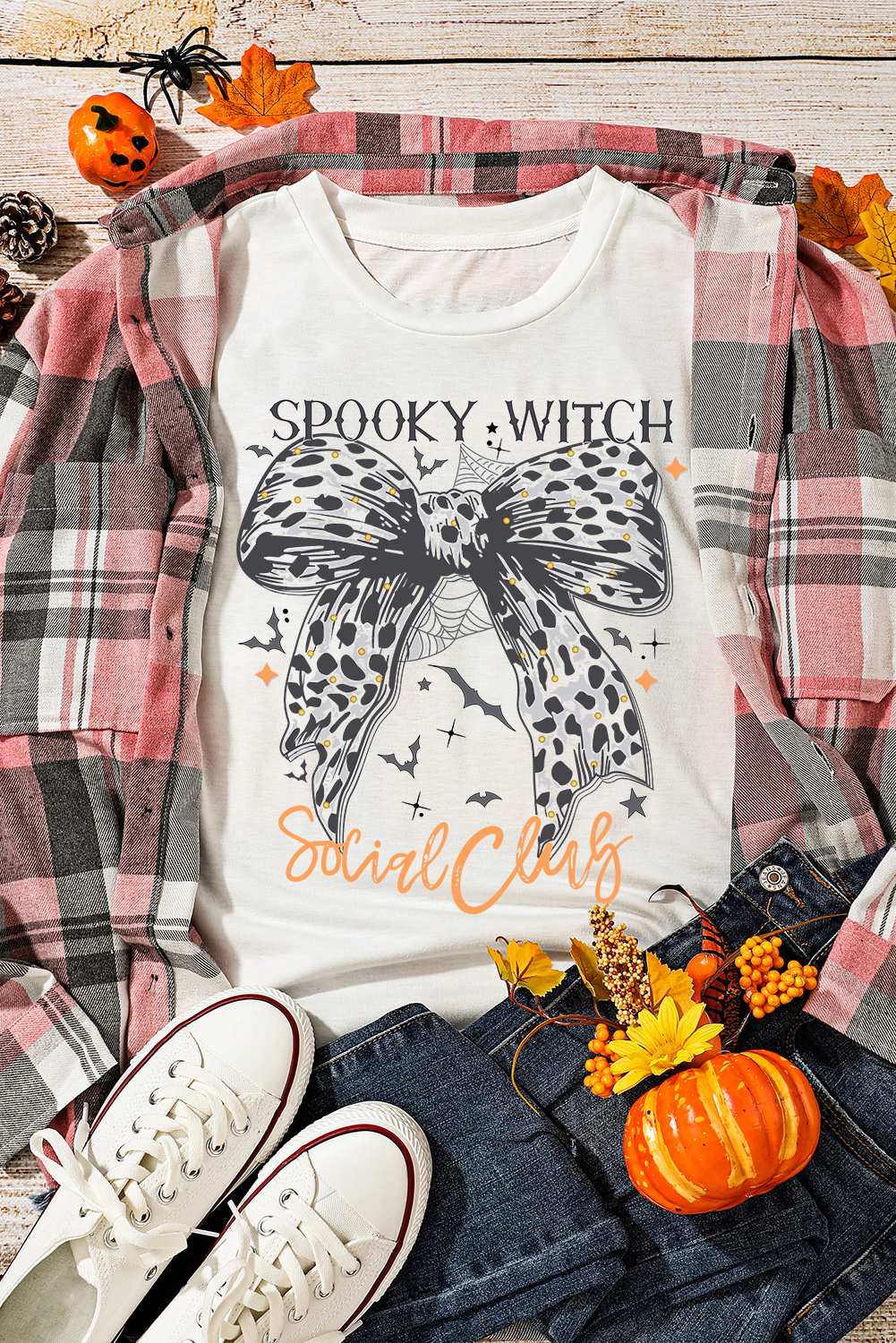 White SPOOKY WITCH Leopard Bowknot Bat Graphic Halloween T Shirt - loveforevers