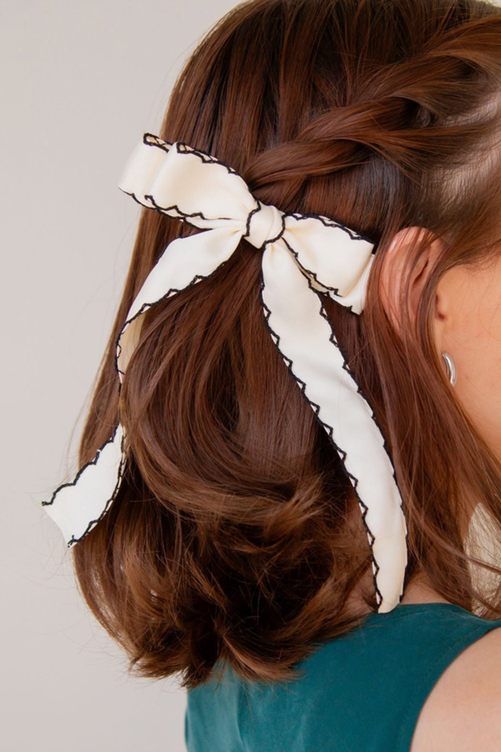 White Contrast Trim Colorblock Bowknot Hair Pin - loveforevers