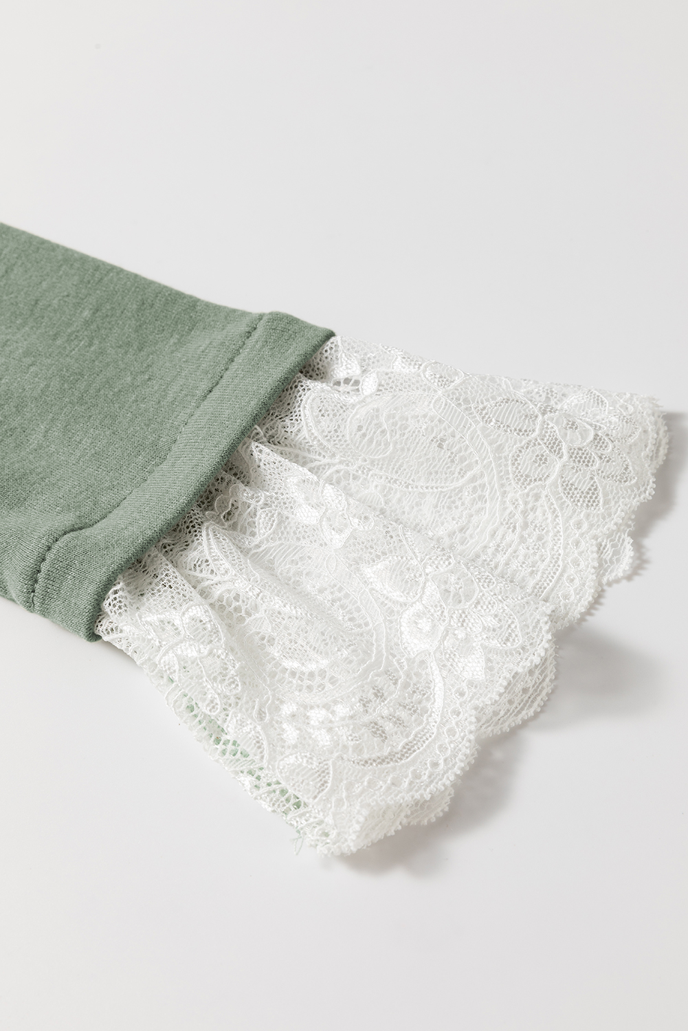 Parchment Seam Detail Lace Contrast Cuffs Raglan Sleeve Top - loveforevers