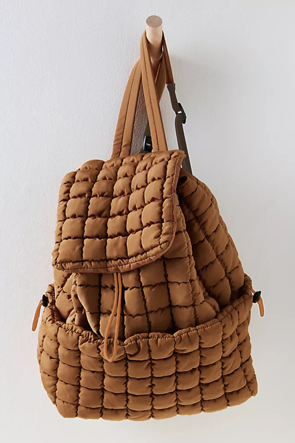 Black Solid Flapped Quilted Puffer Backpack - loveforevers