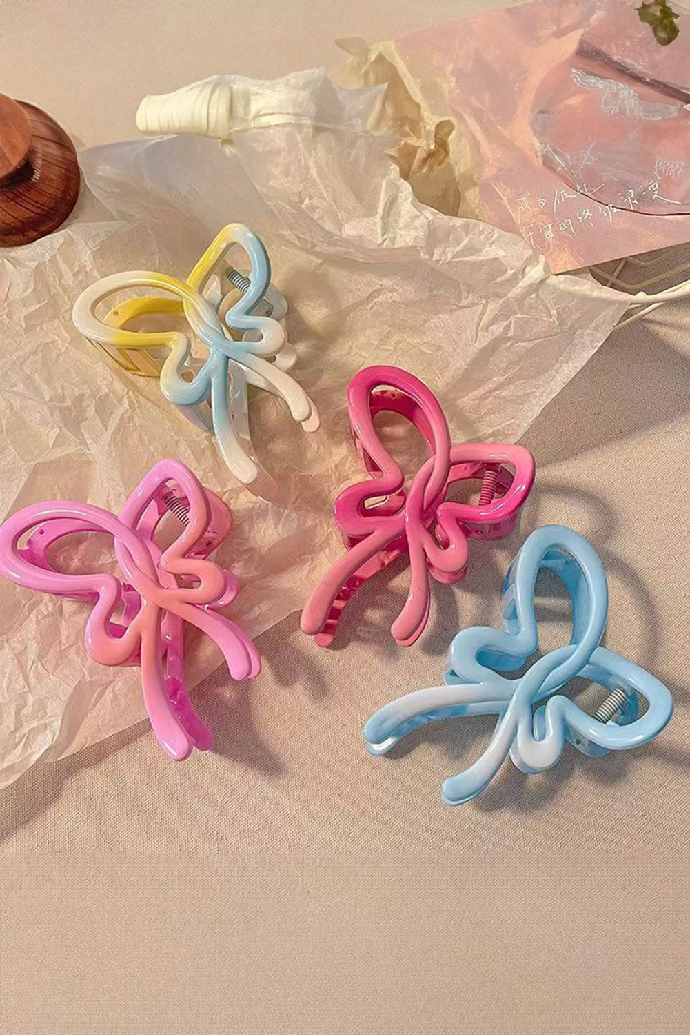 Bonbon Butterfly Shape Glossy Hair Claw Clip - loveforevers