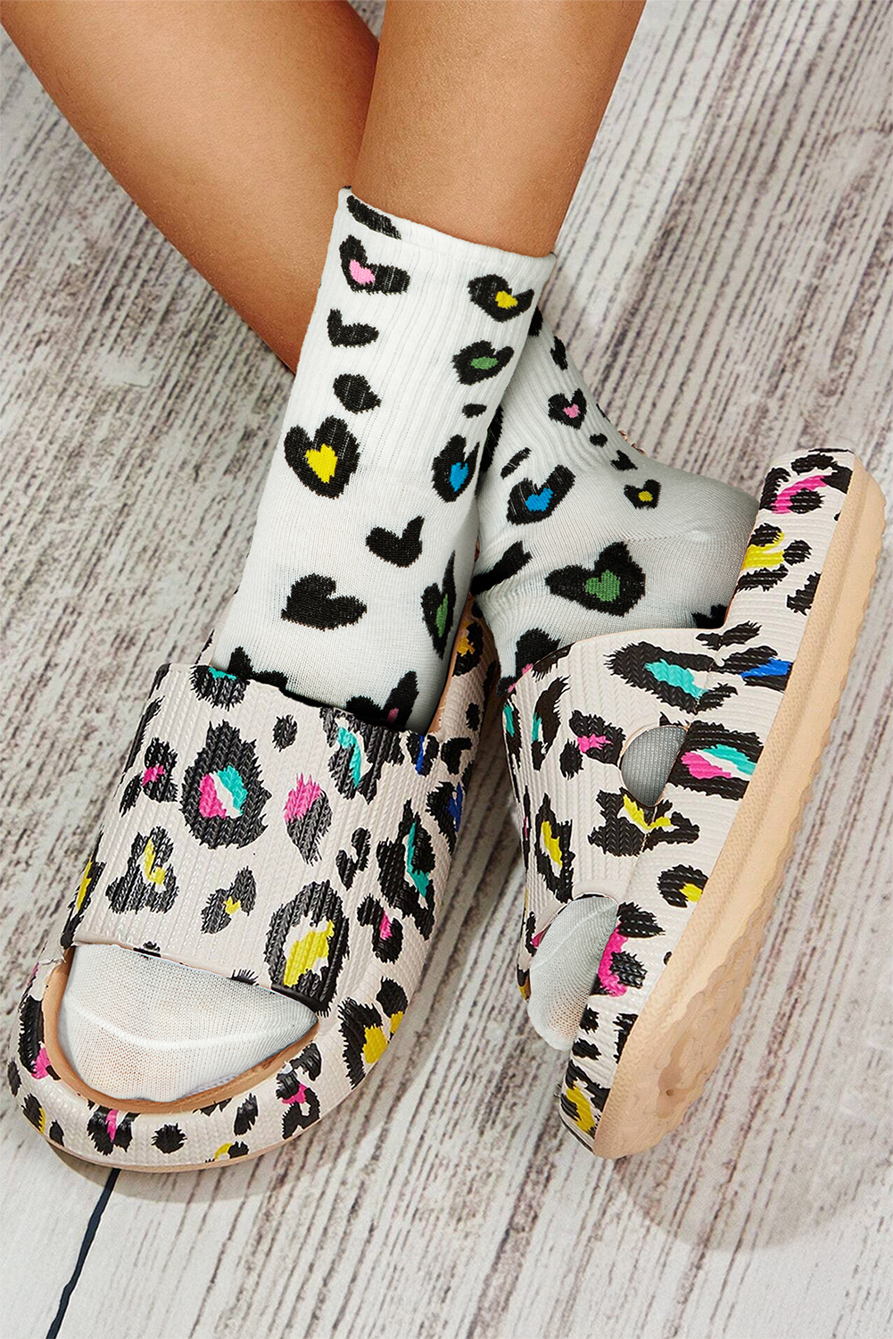 White Leopard Print Ribbed Edge Soft Socks - loveforevers
