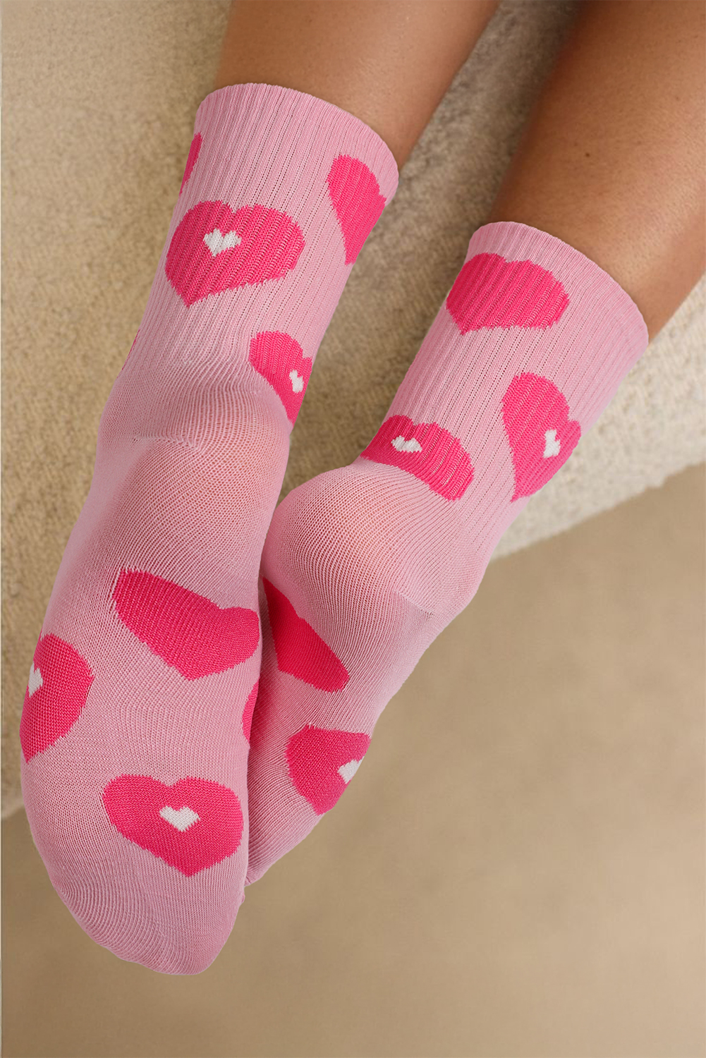Light Pink Heart Print Ribbed Trim Soft Crew Socks - loveforevers