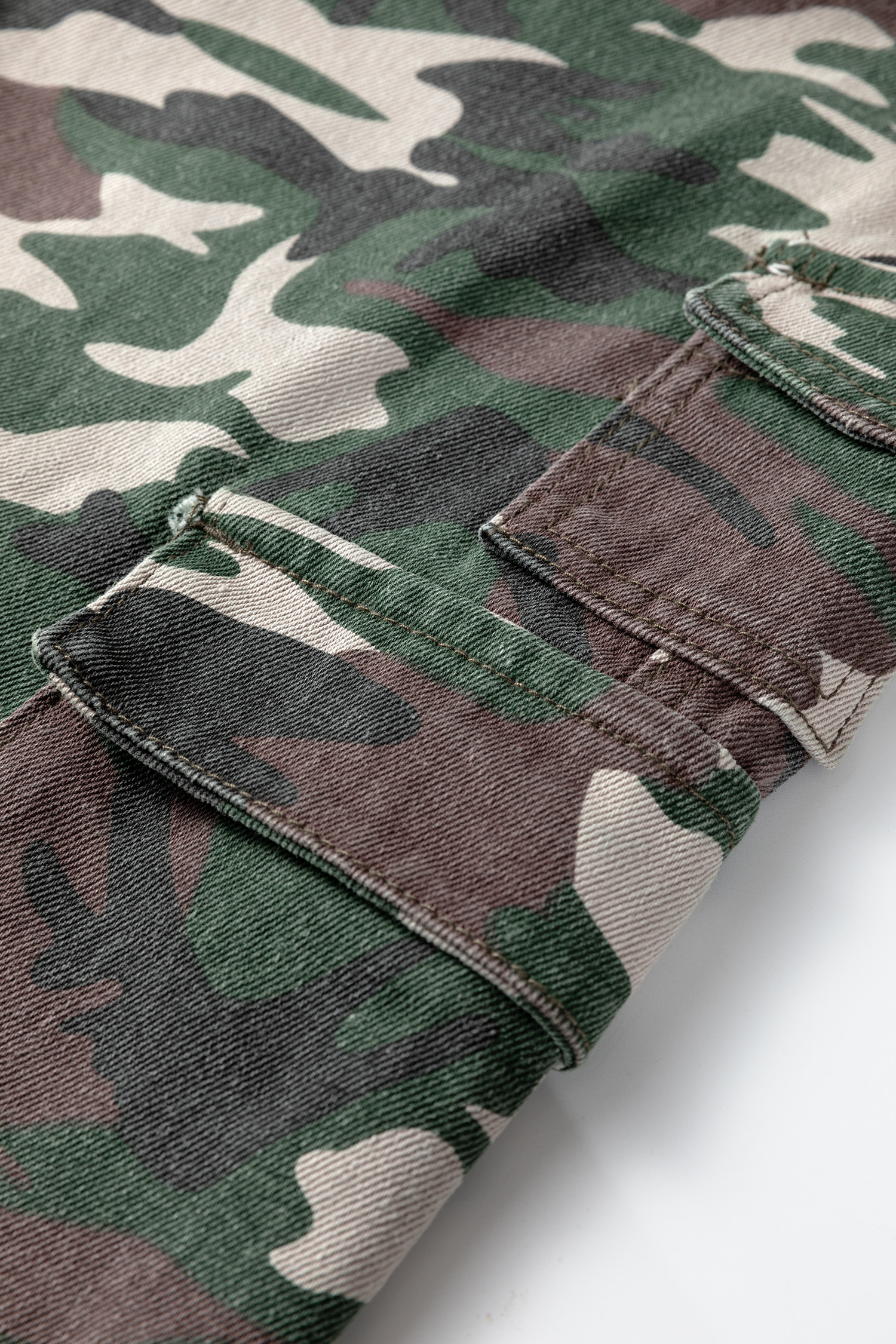 Green Camo Denim Cargo Wide Leg Pants - loveforevers