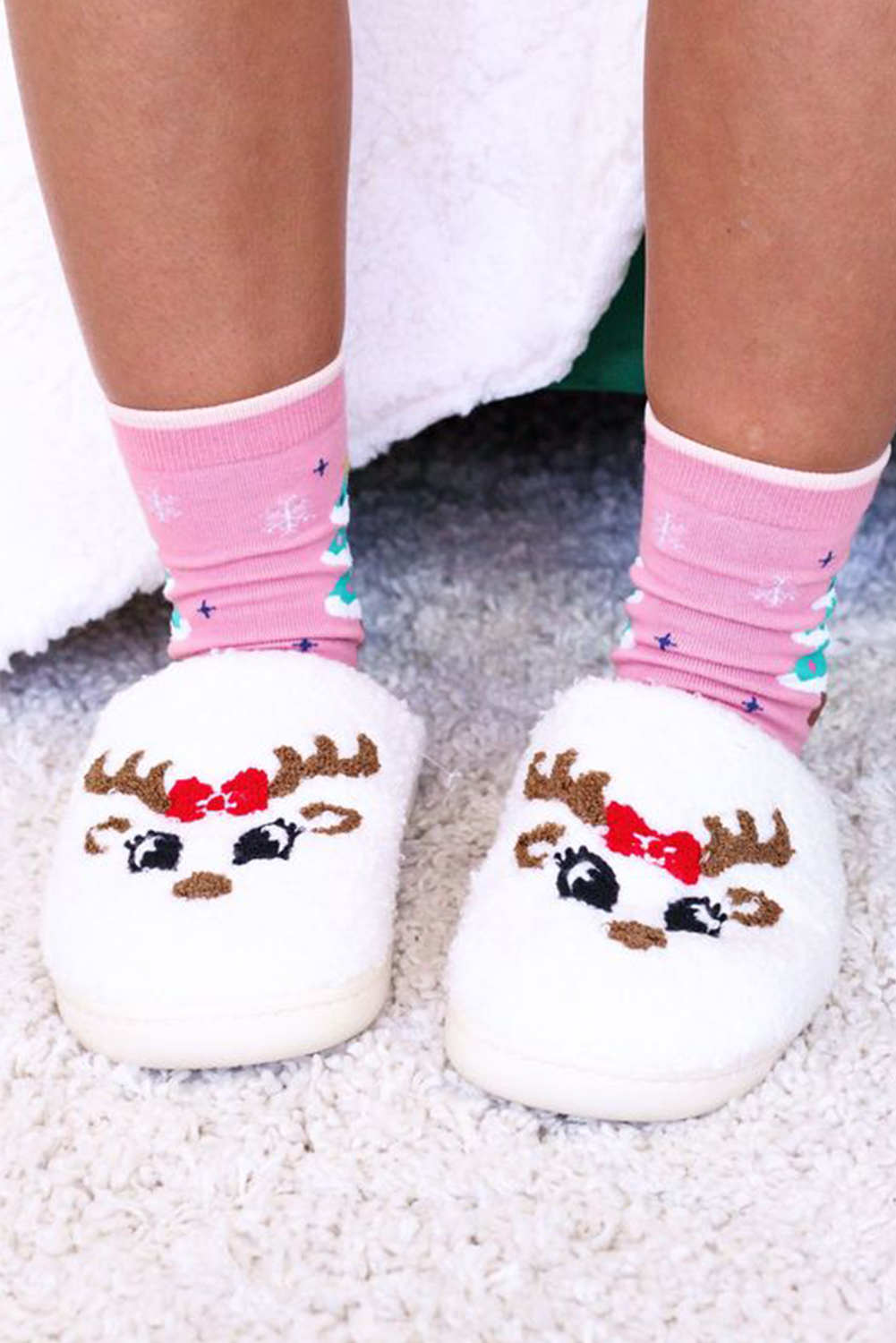 White Christmas Gingerbread Man Plush Home Slippers - loveforevers