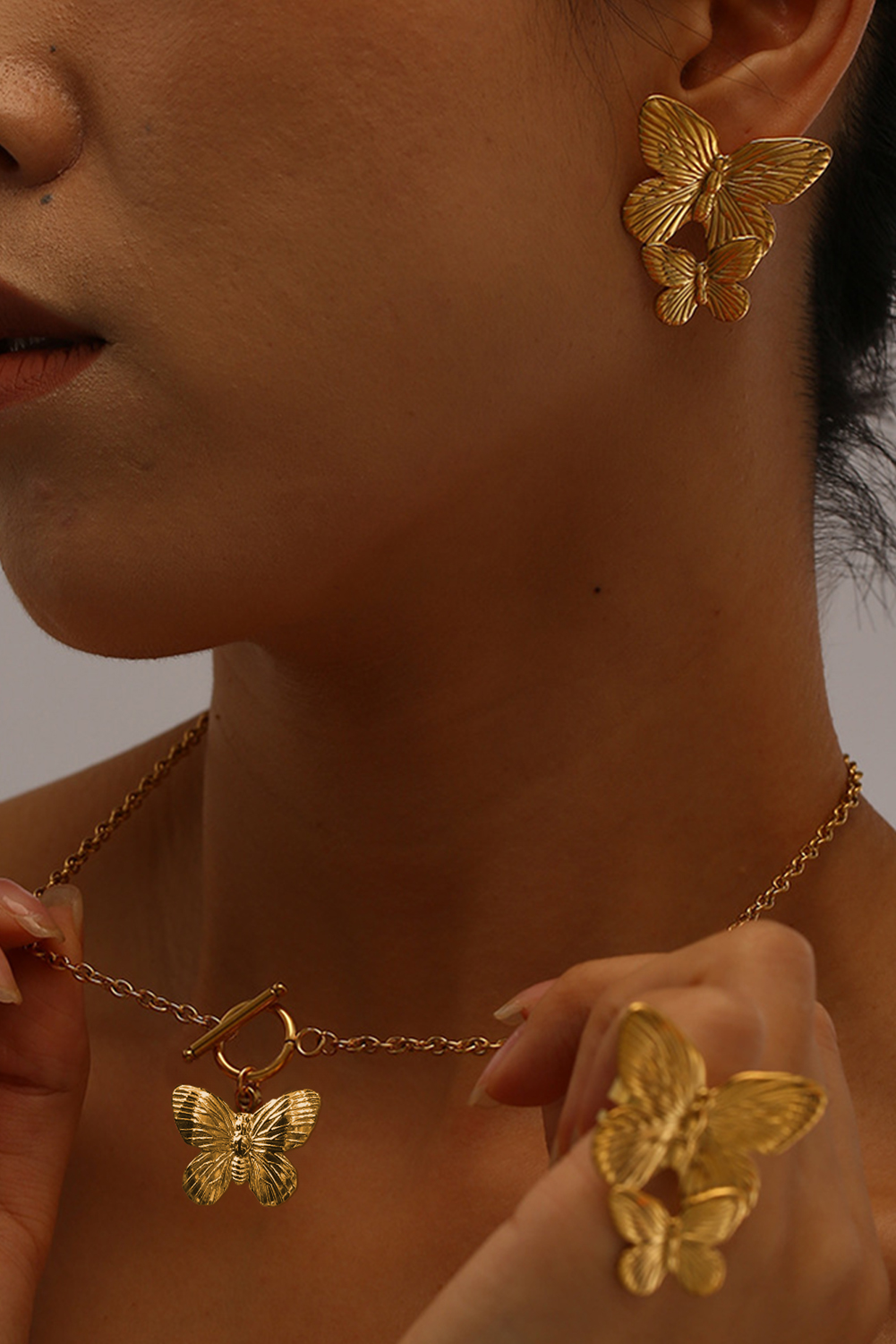 Gold Butterfly Pendant Plated Alloy Necklace - loveforevers