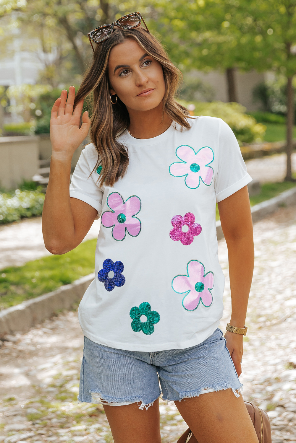 White Sequined Flower Pattern Round Neck T Shirt - loveforevers