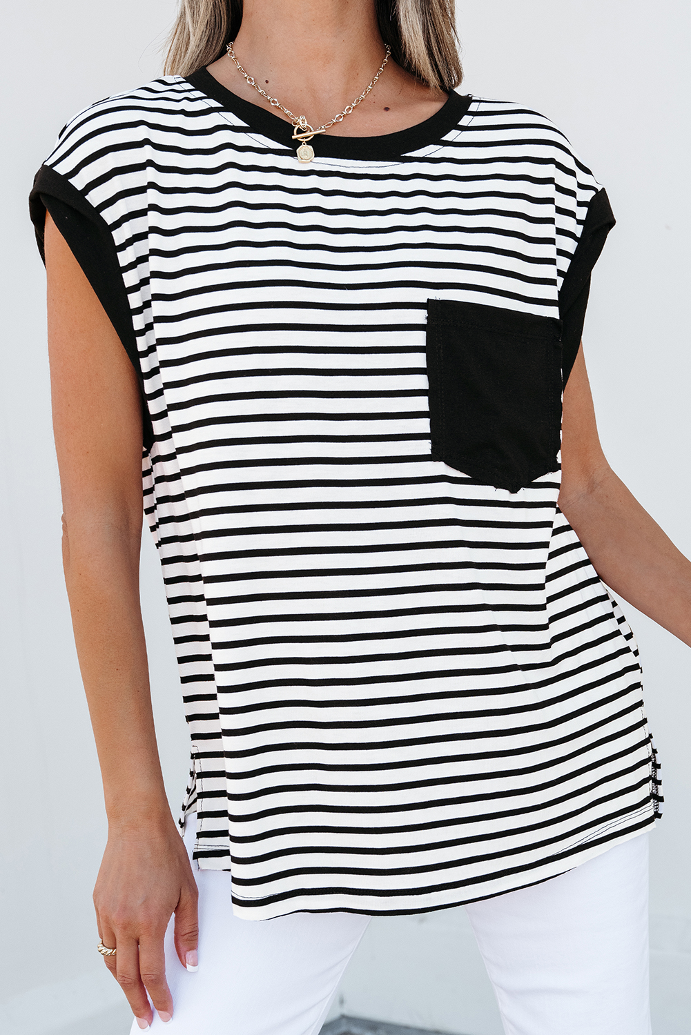 Red Stripe Chest Pocket Patch Round Neck Tank Top - loveforevers