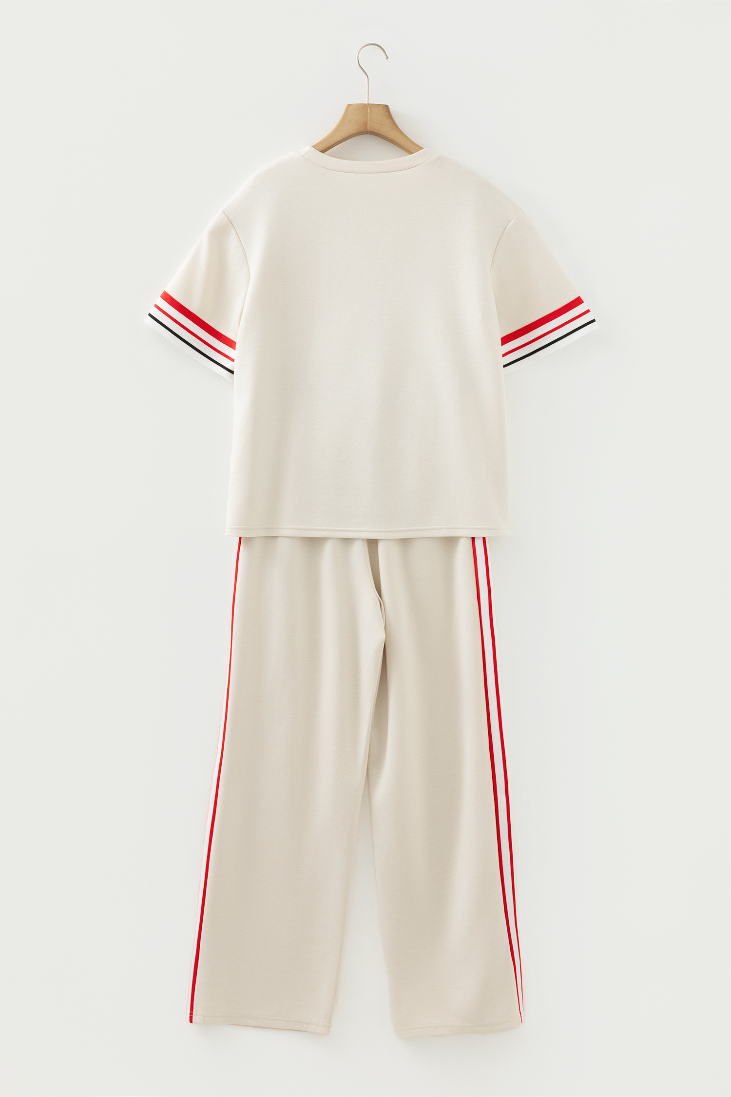 Jet Stream Contrast Striped Trim Crewneck T Shirt Loose Straight Pants Set - loveforevers