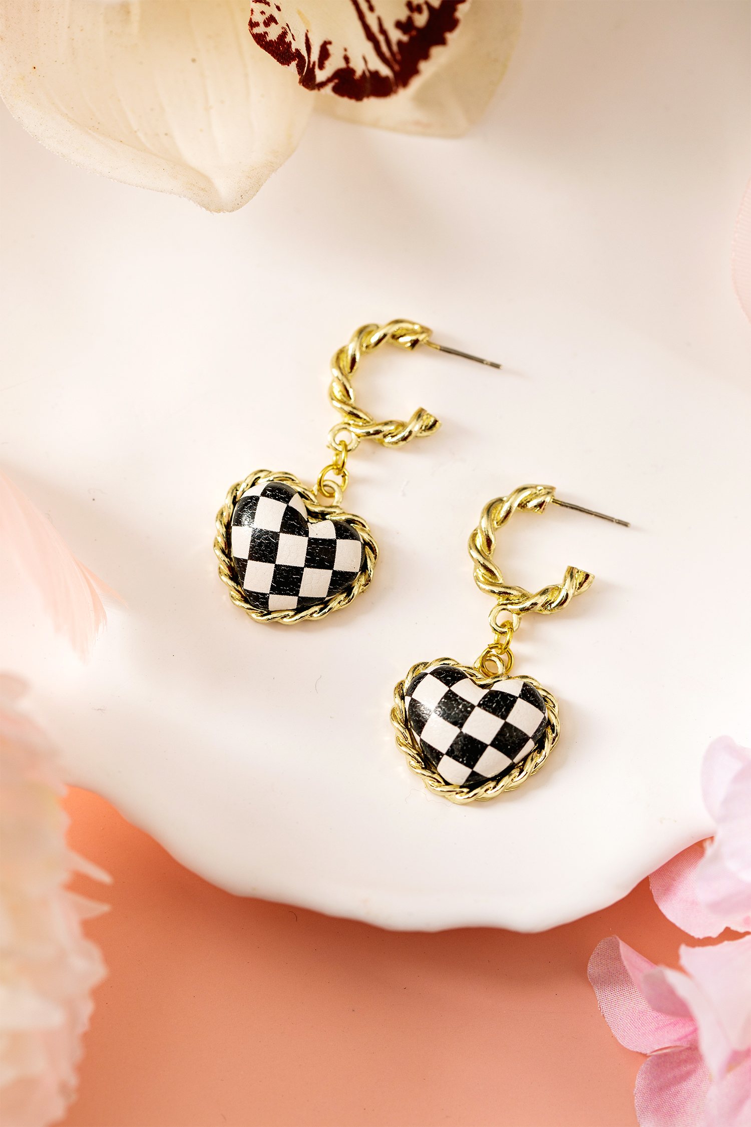 Black Checkered Heart Dangle Gold Plated Twisted Hoop Stud Earrings - loveforevers