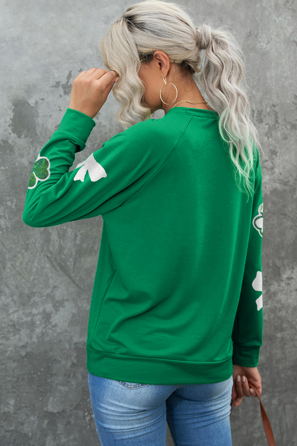 Green Sequin Bow Clover Graphic Pullover Sweatshirt - loveforevers