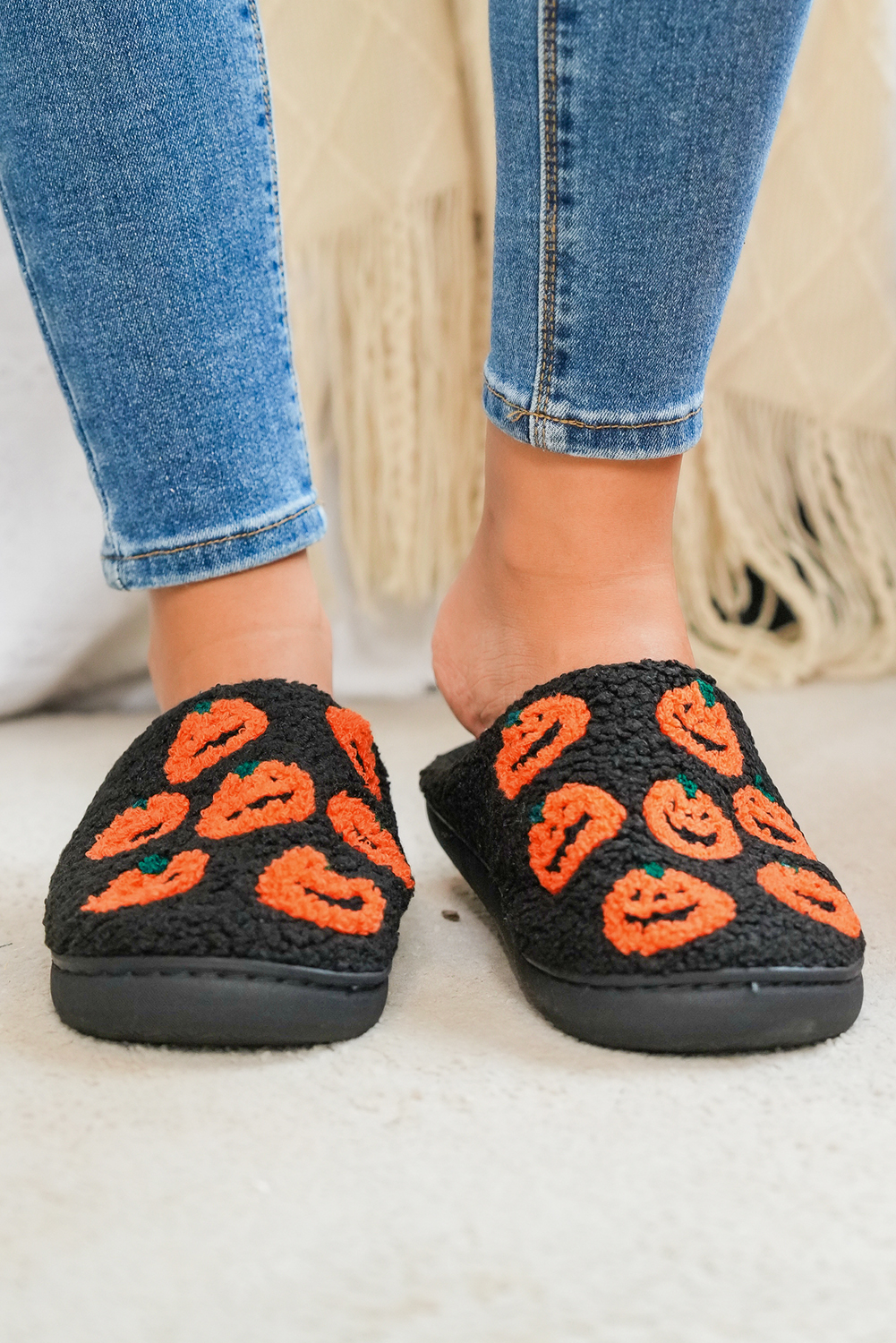 Black Halloween Pumpkin Plush Home Slippers - loveforevers